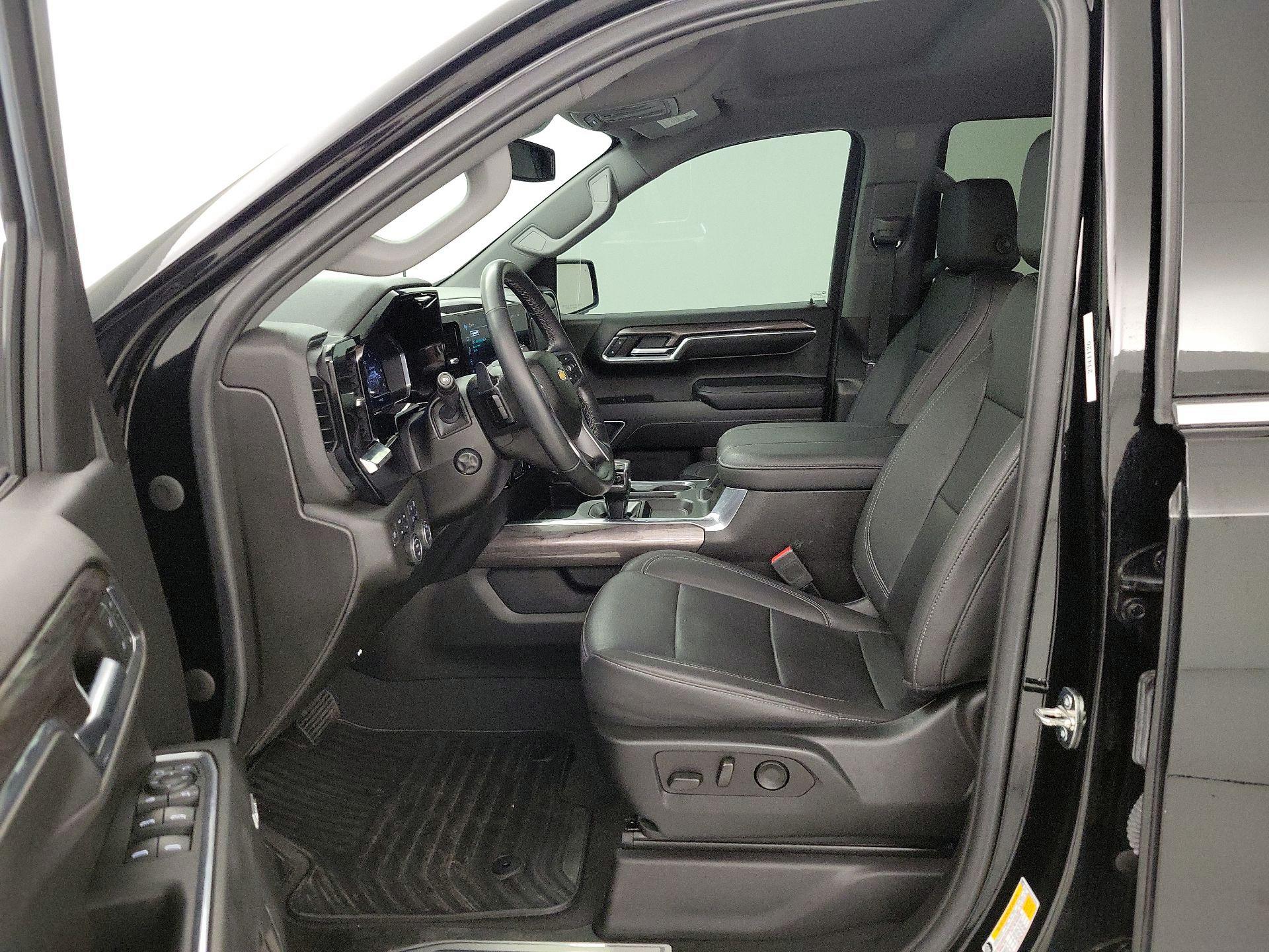 Thumbnail: 2023 Chevrolet Silverado 1500 - 11