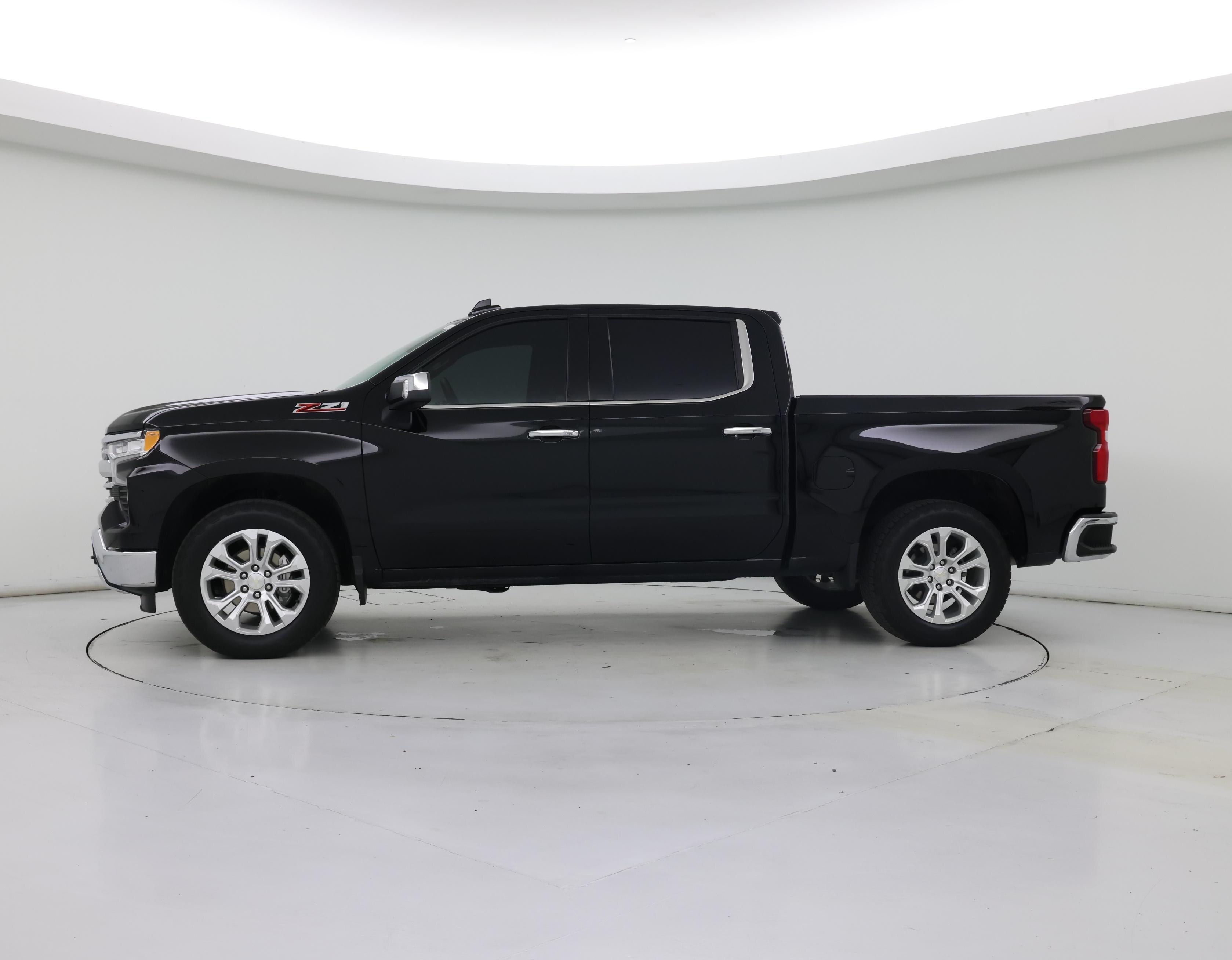 Thumbnail: 2023 Chevrolet Silverado 1500 - 3