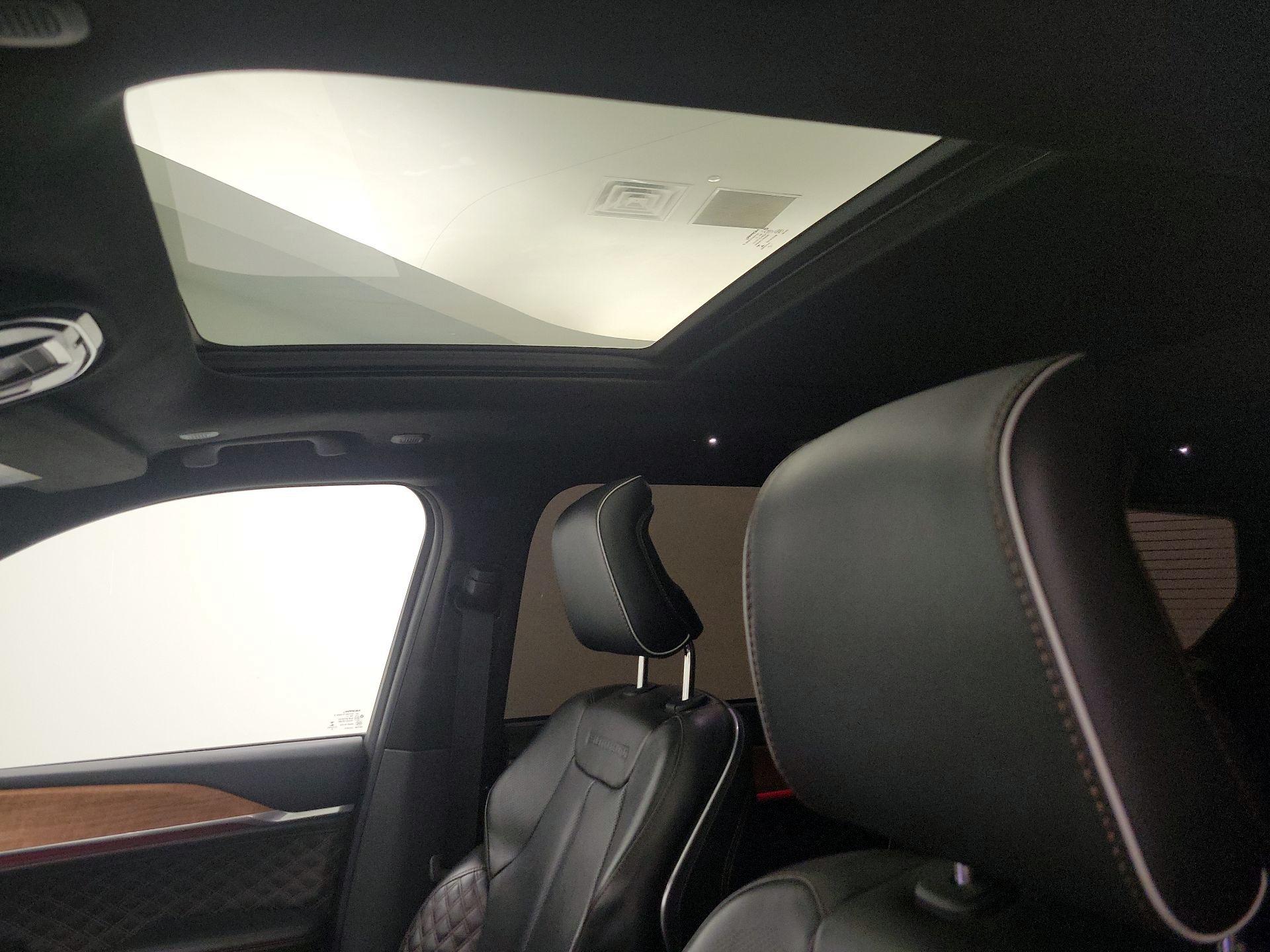 Thumbnail: 2021 Jeep Grand Cherokee L - 18