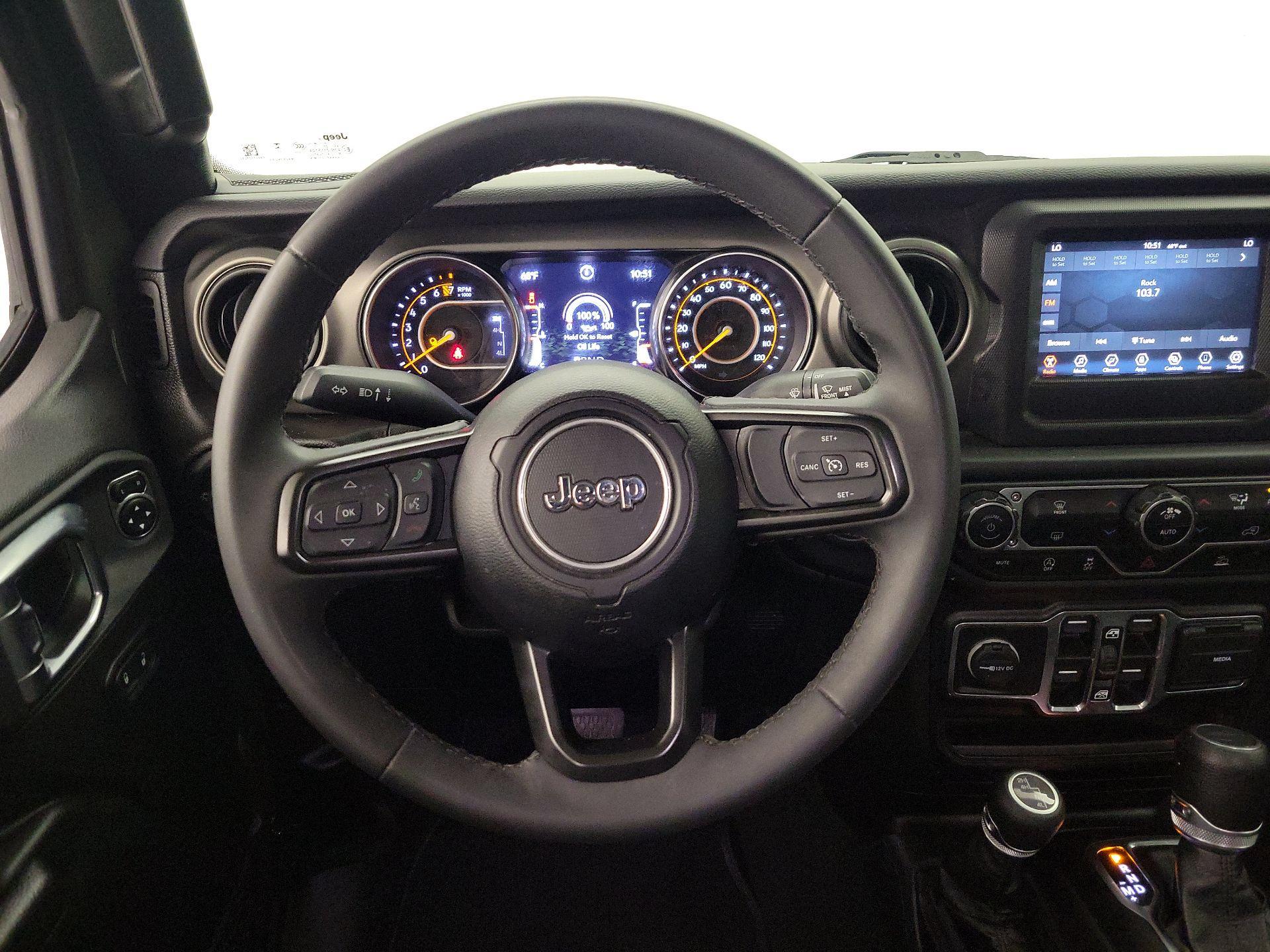 Thumbnail: 2023 Jeep Gladiator - 10