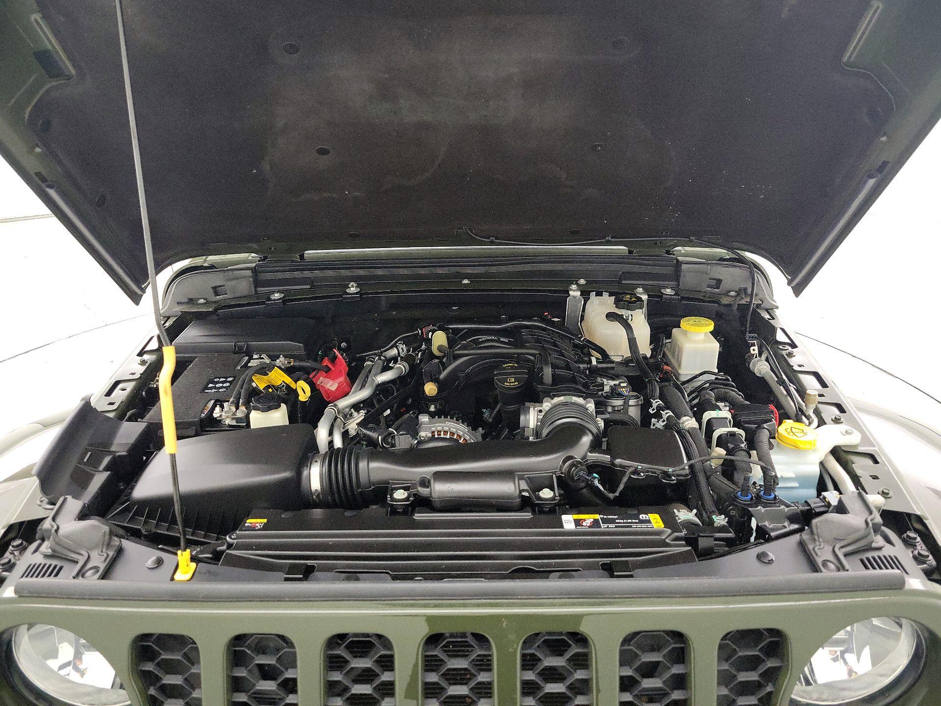 Thumbnail: 2023 Jeep Gladiator - 20