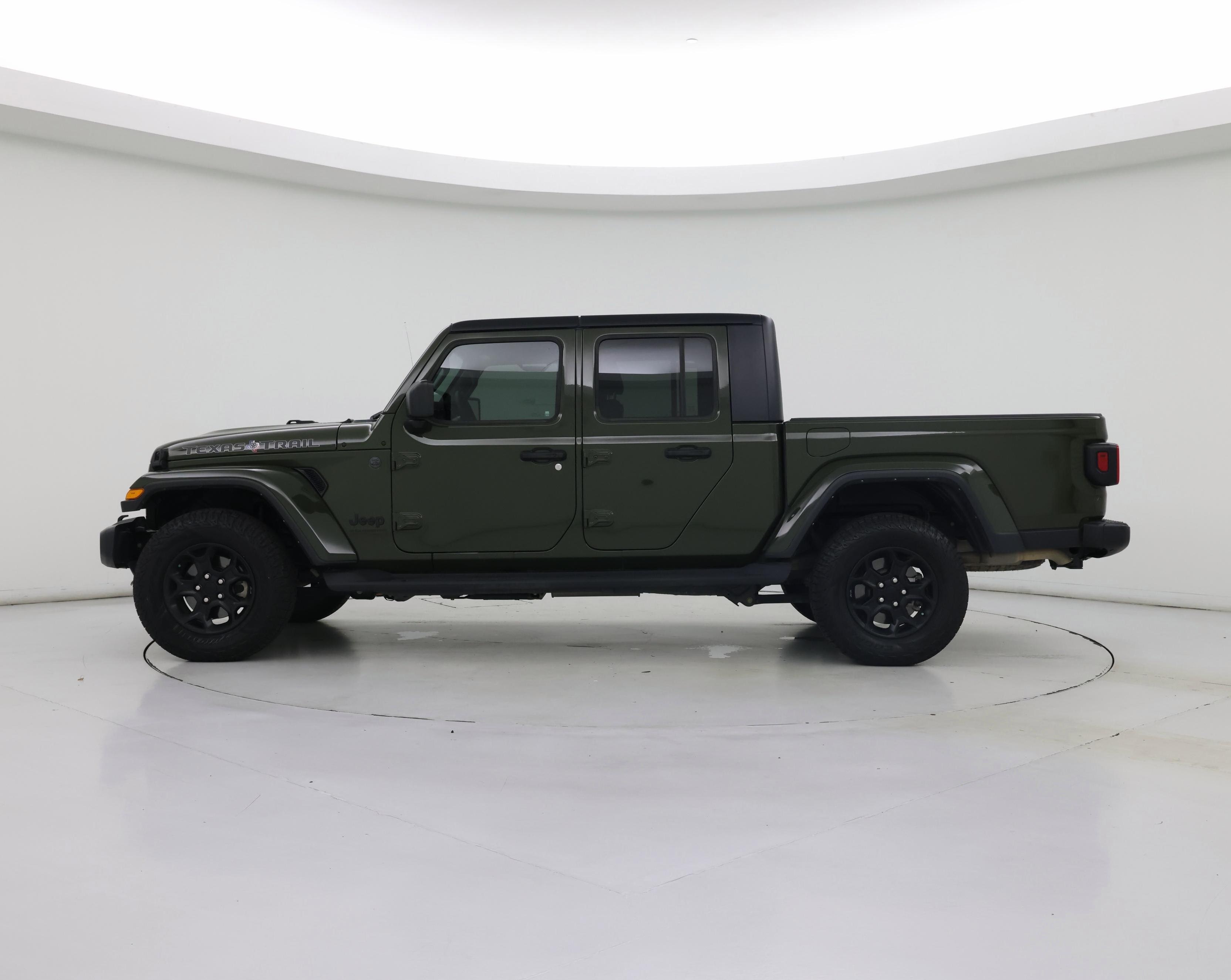 Thumbnail: 2023 Jeep Gladiator - 3