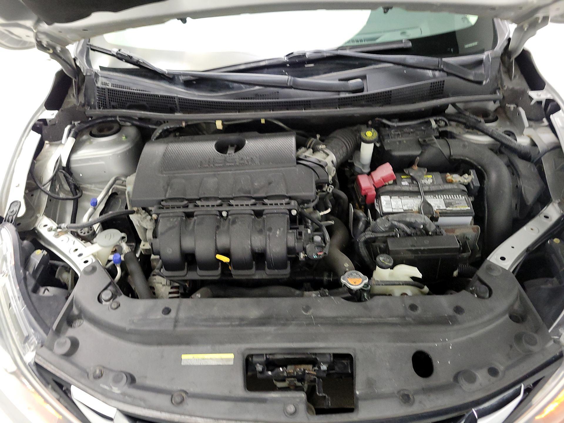 Thumbnail: 2016 Nissan Sentra - 20