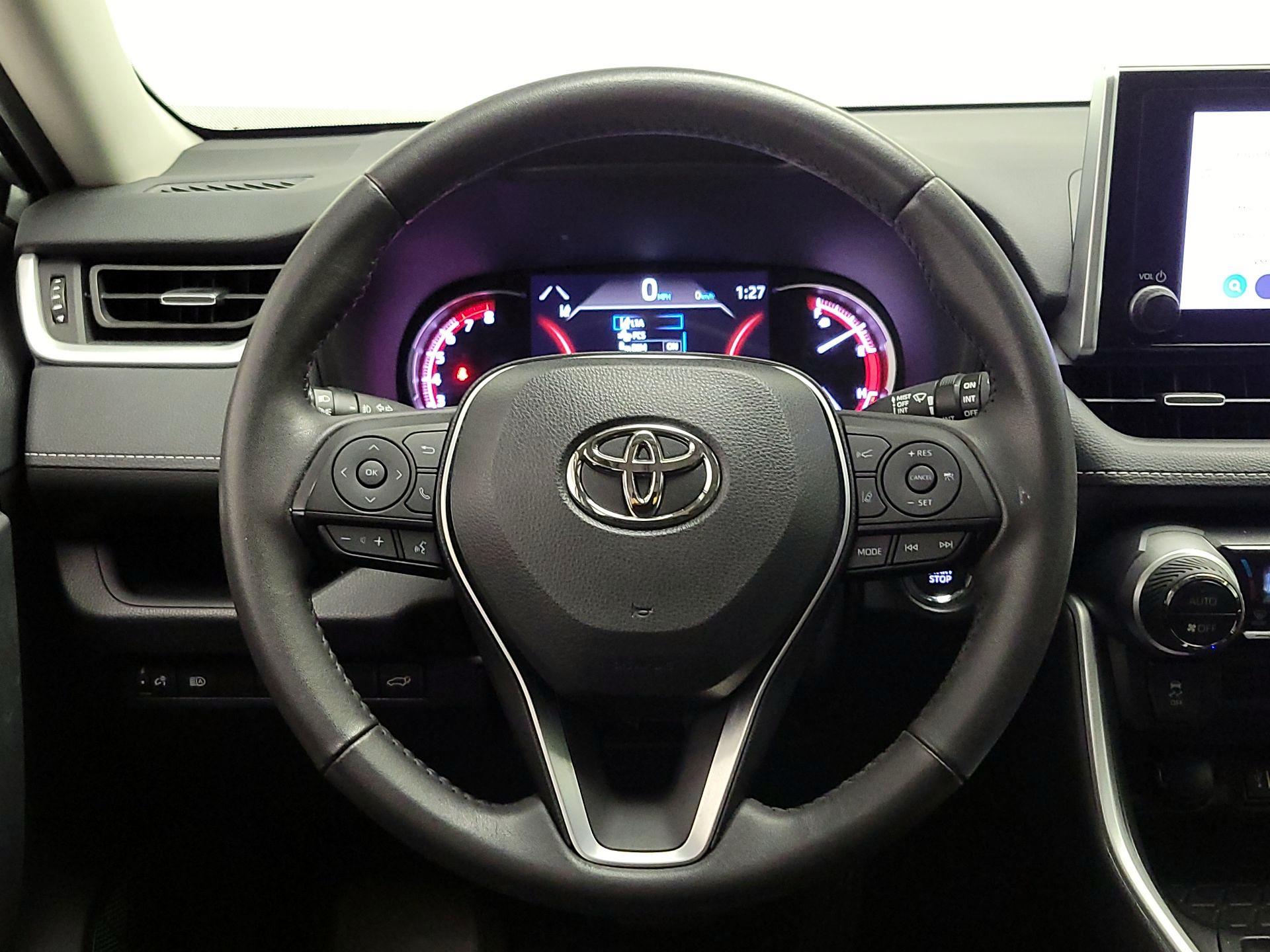 Thumbnail: 2023 Toyota RAV4 - 10