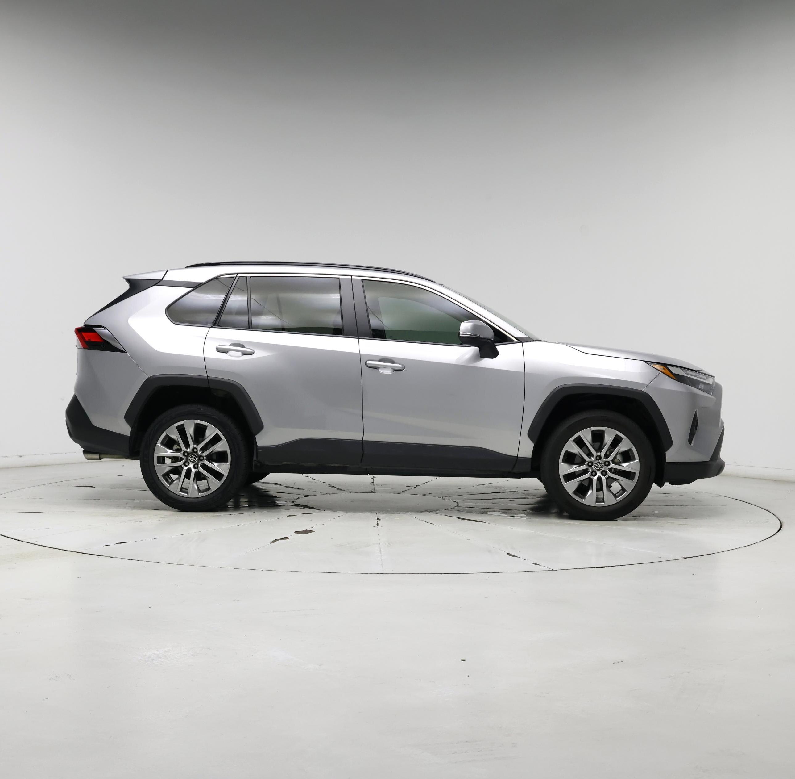 Thumbnail: 2023 Toyota RAV4 - 7