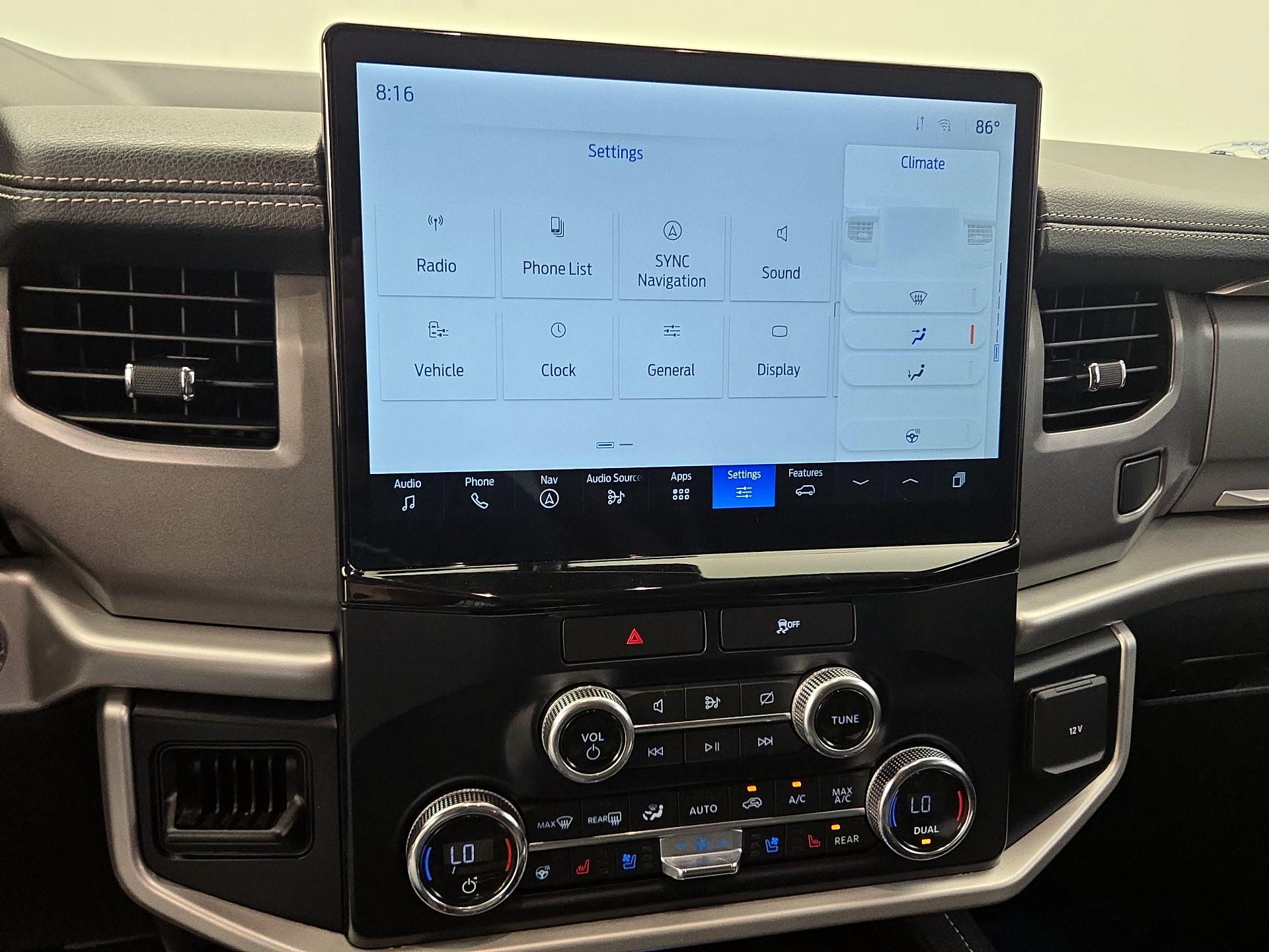 Thumbnail: 2022 Ford Expedition MAX - 17