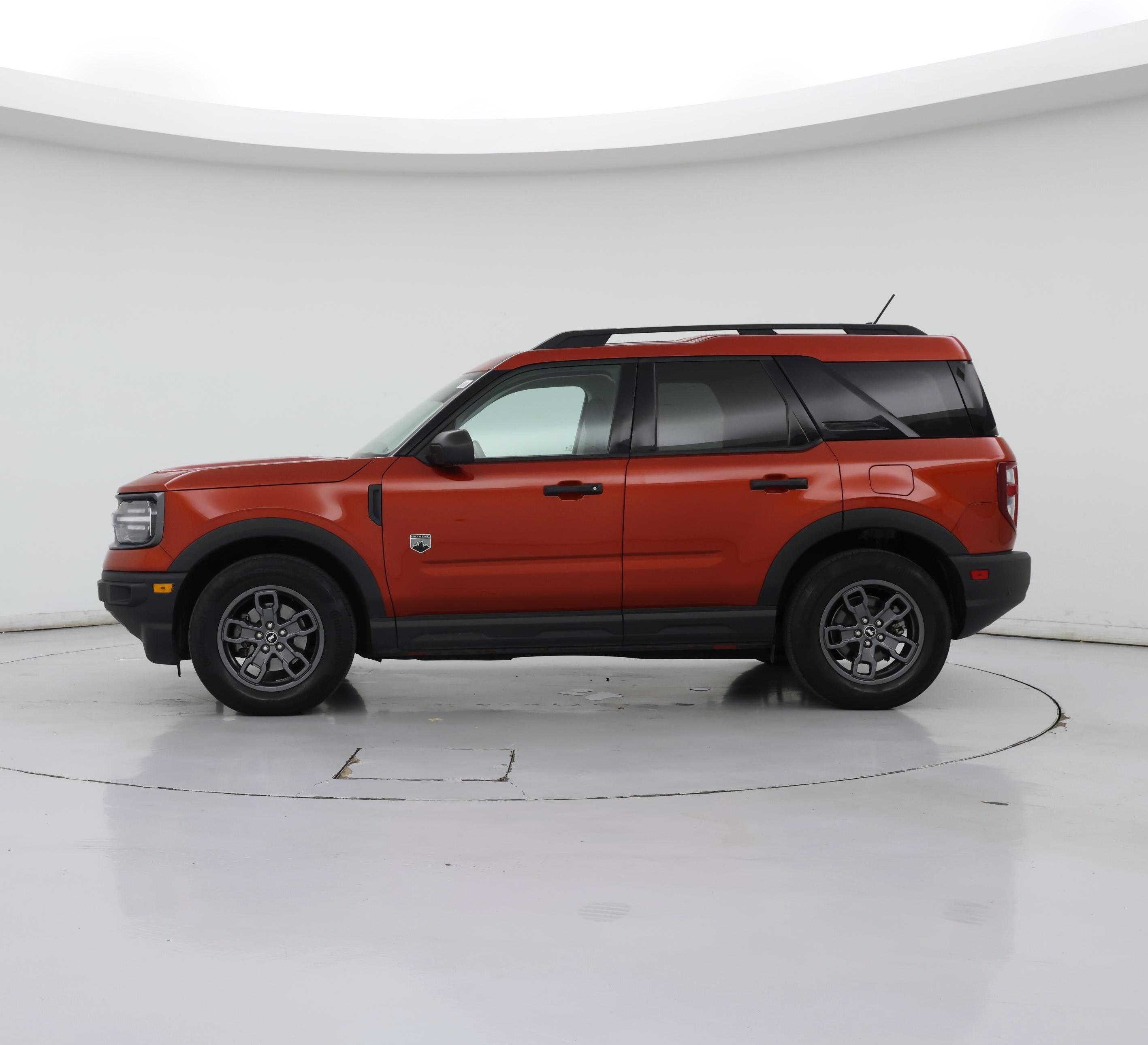Thumbnail: 2022 Ford Bronco Sport - 3