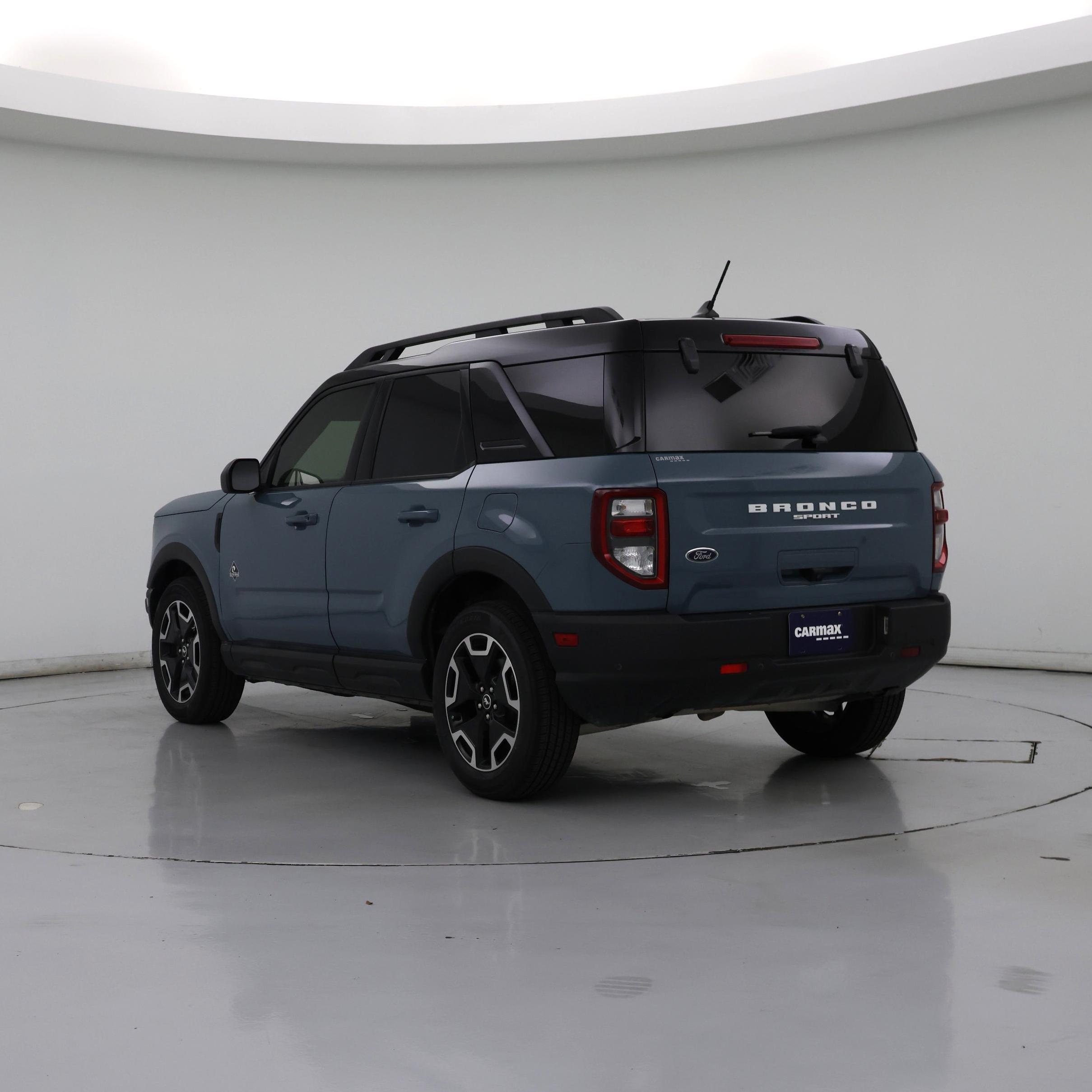 Thumbnail: 2022 Ford Bronco Sport - 2