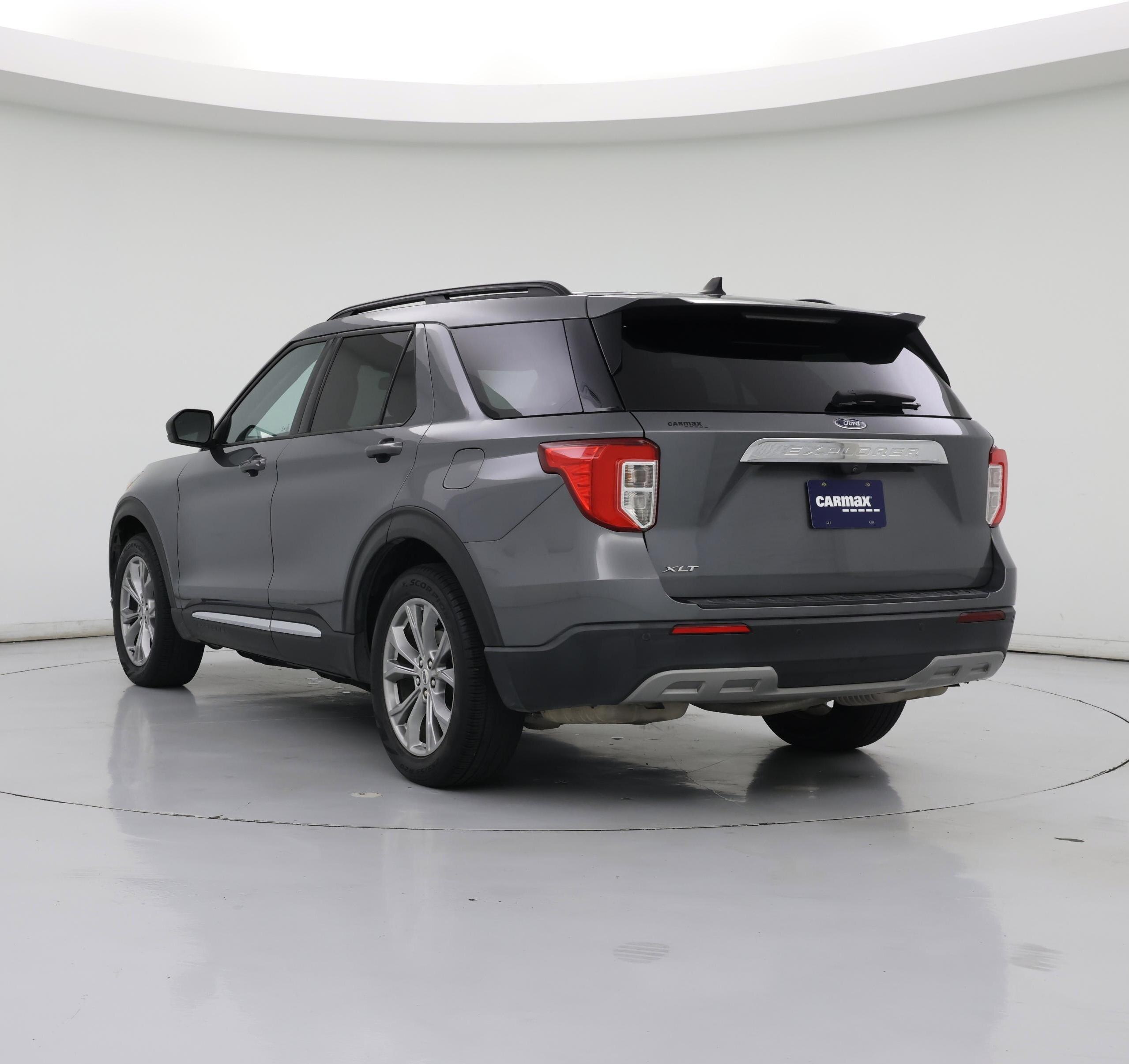 Thumbnail: 2022 Ford Explorer - 2