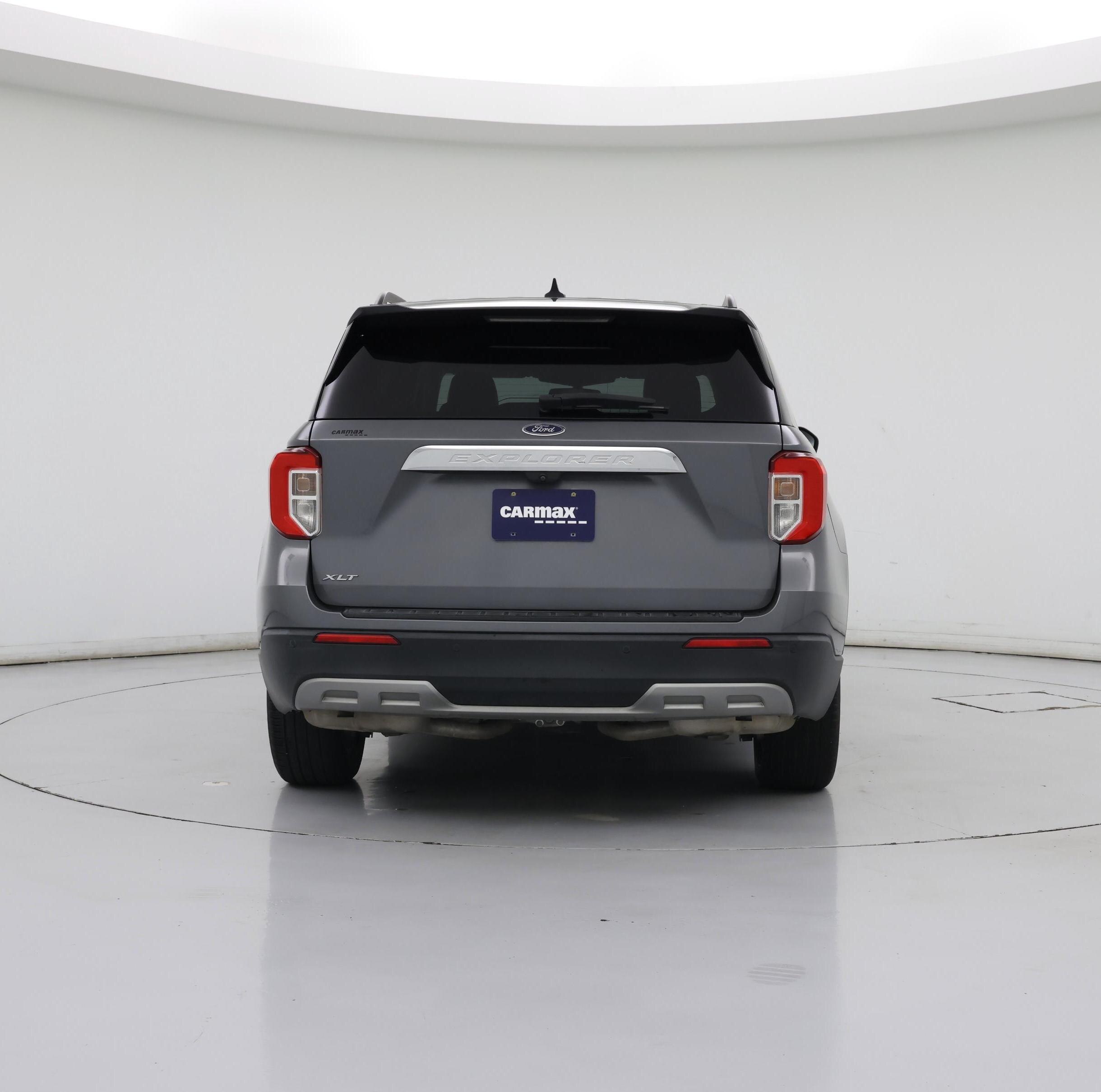 Thumbnail: 2022 Ford Explorer - 6