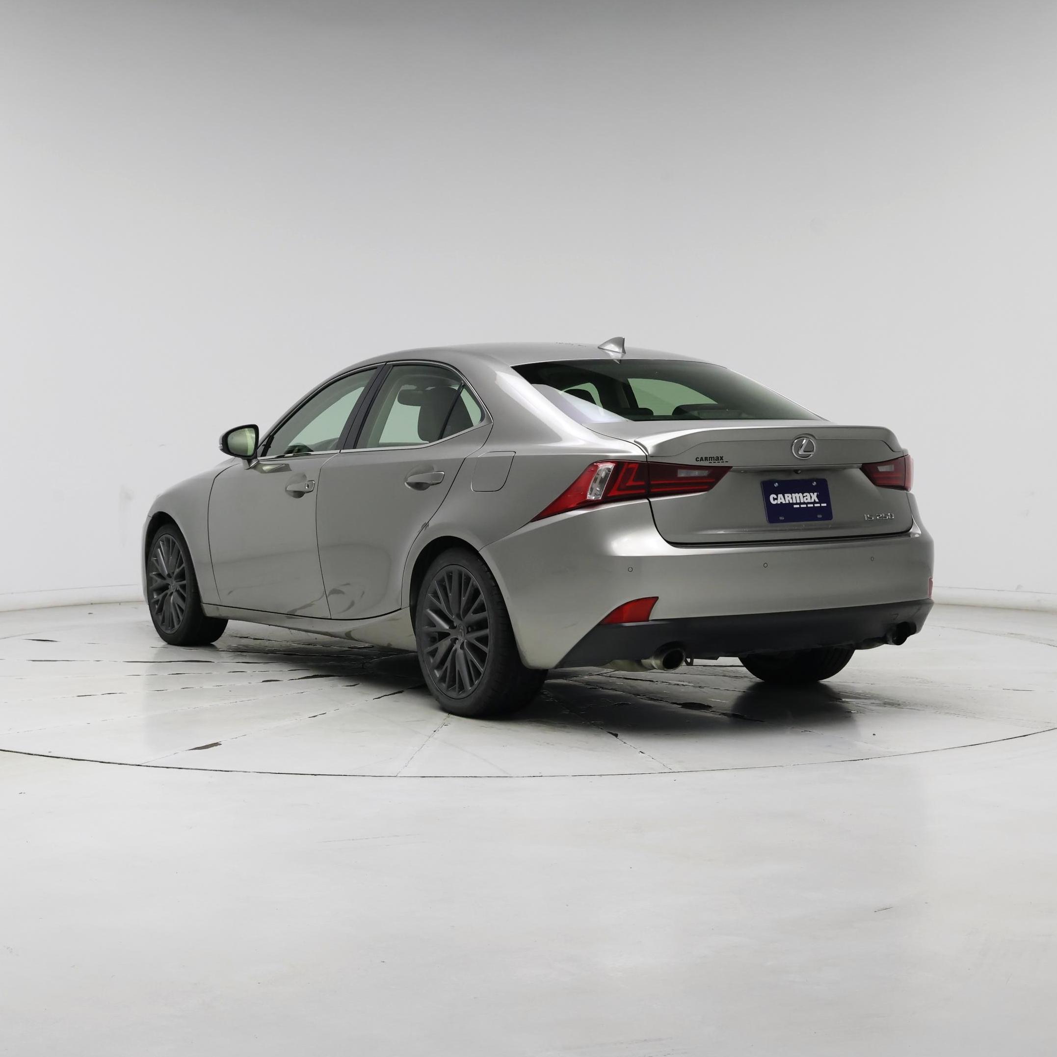 Thumbnail: 2015 Lexus IS - 2