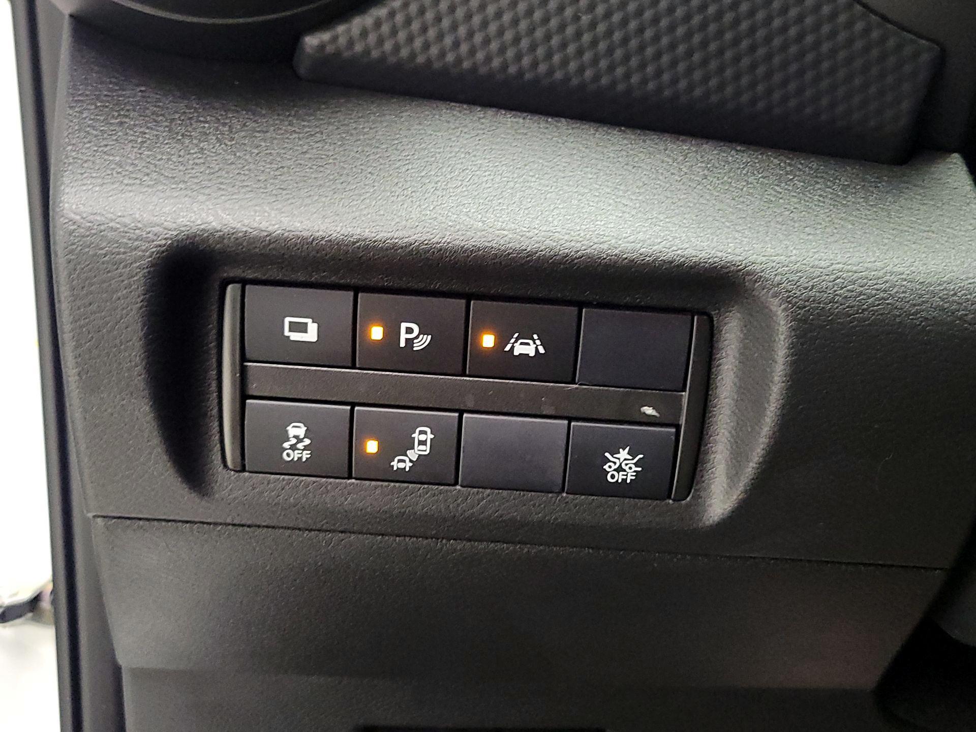 Thumbnail: 2023 Nissan Kicks - 13