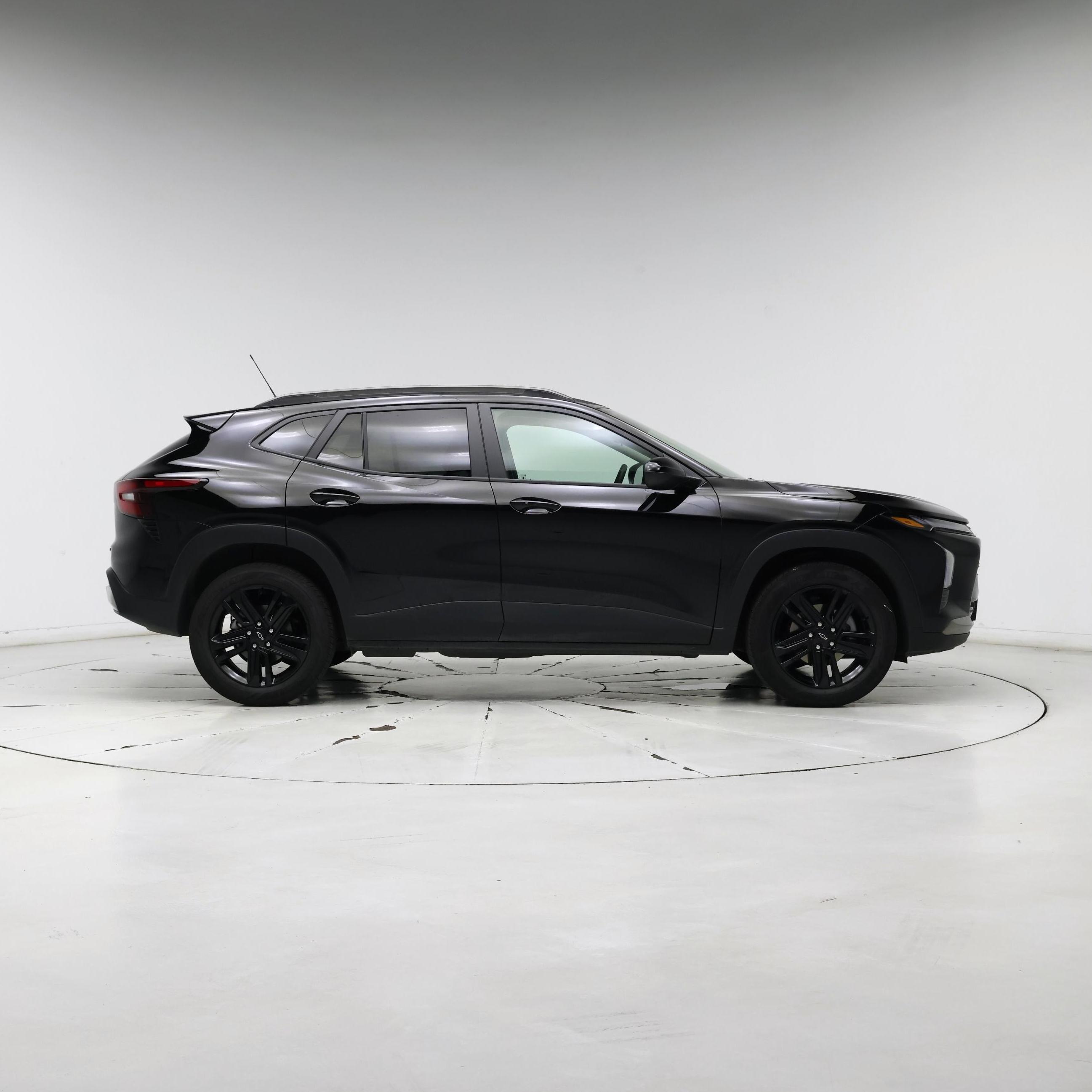 Thumbnail: 2025 Chevrolet Trax - 7
