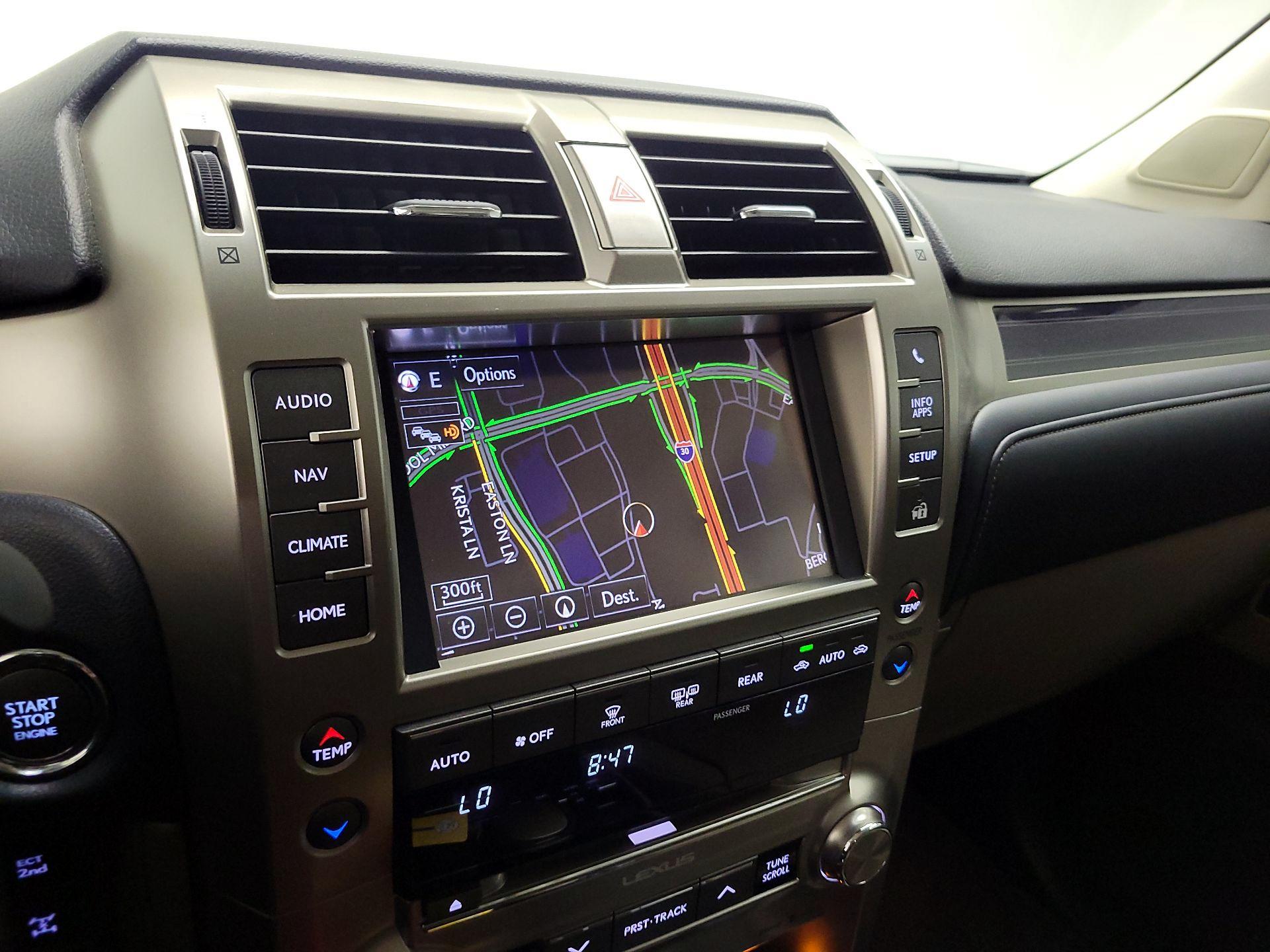 Thumbnail: 2021 Lexus GX - 14