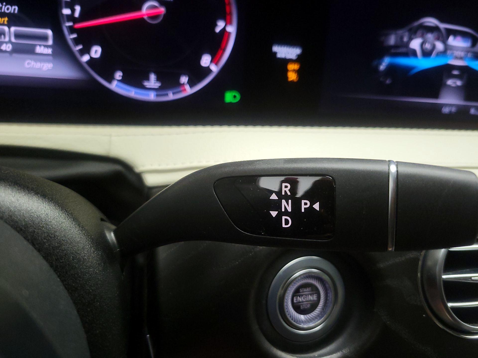 Thumbnail: 2018 Mercedes-Benz S-Class - 18