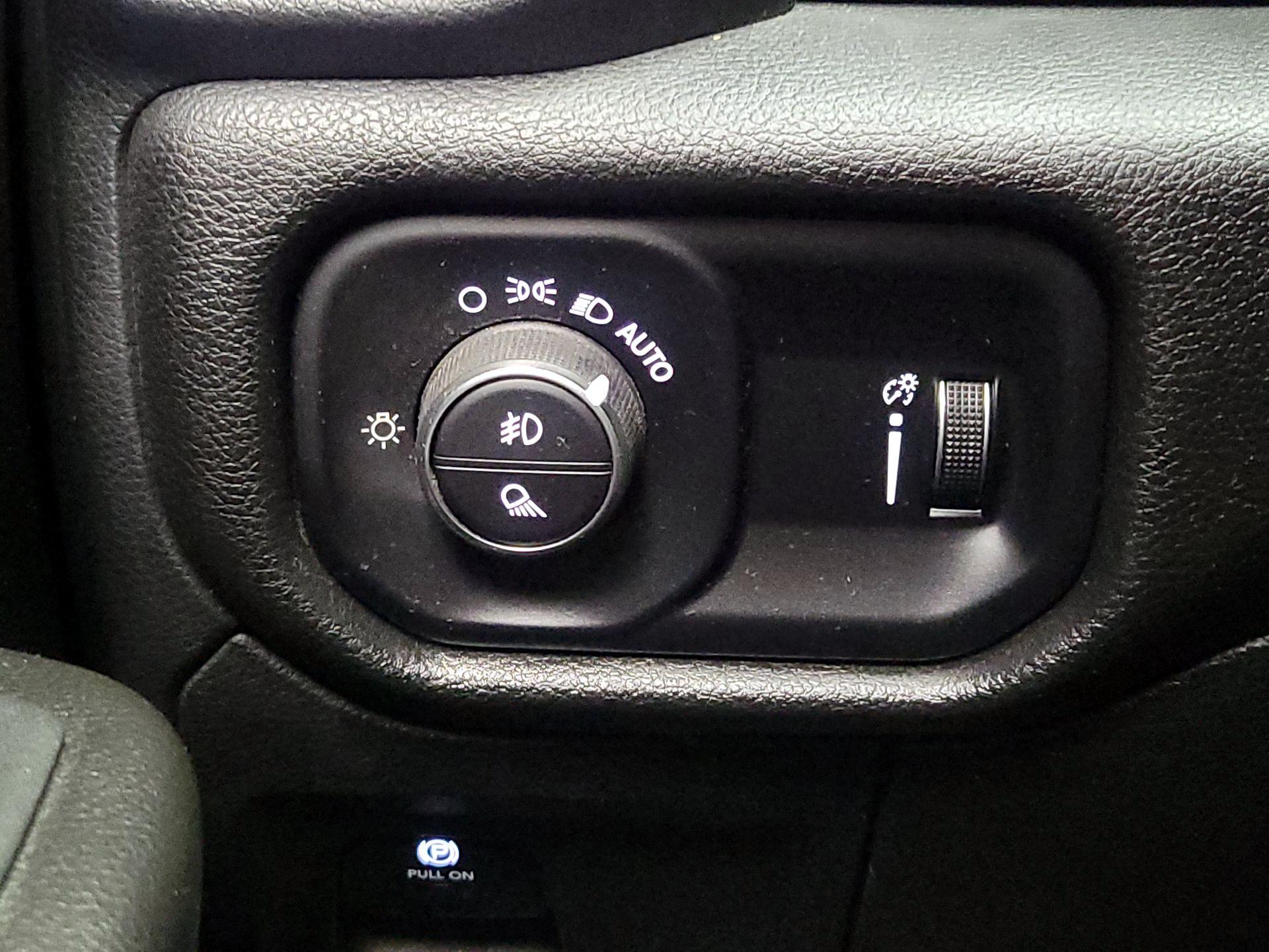 Thumbnail: 2023 RAM 1500 - 13
