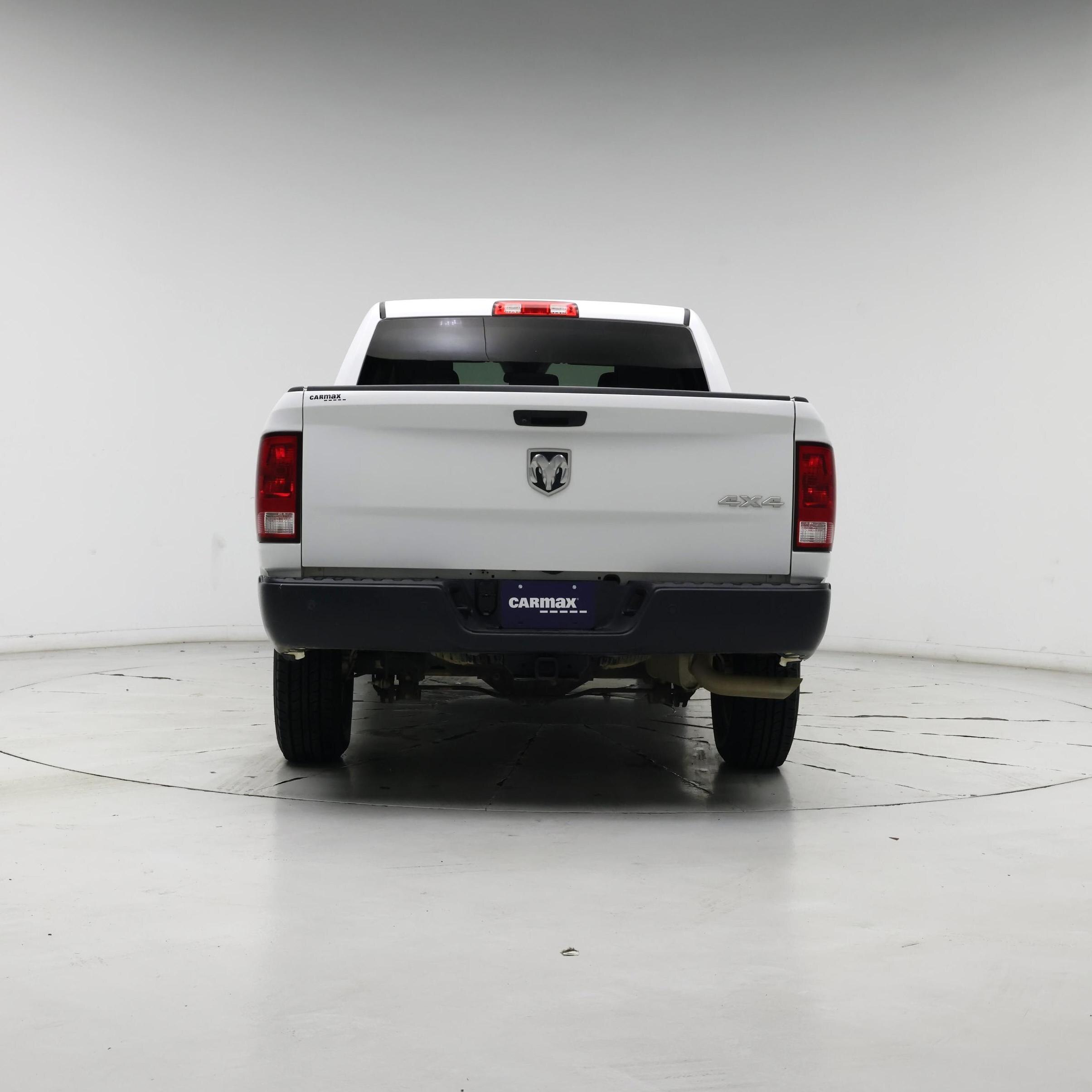 Thumbnail: 2020 RAM 1500 Classic - 6