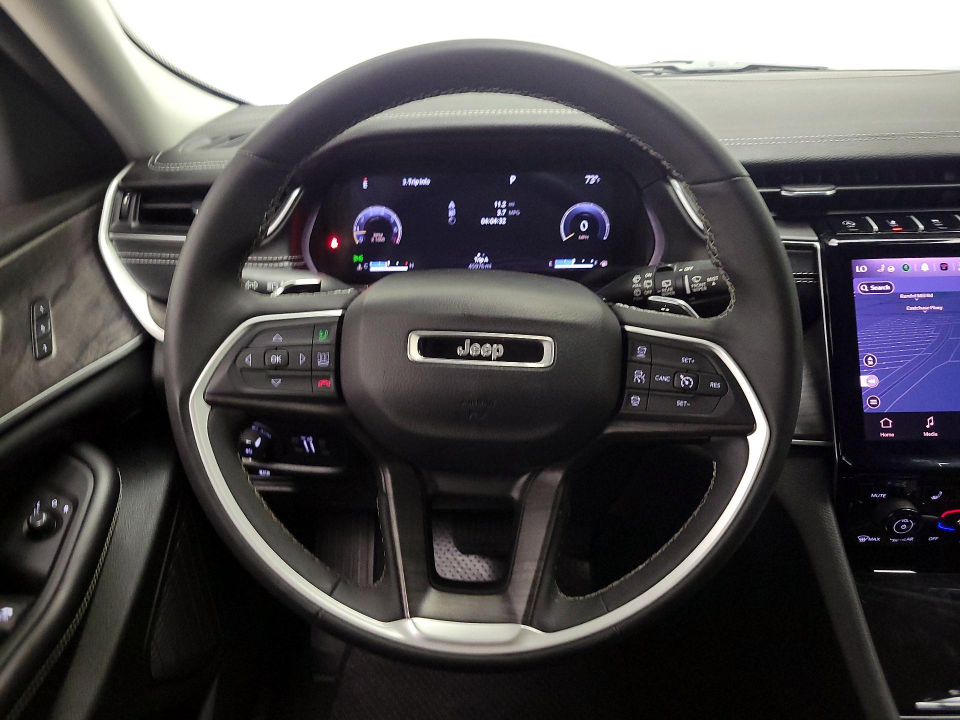 Thumbnail: 2023 Jeep Grand Cherokee L - 10