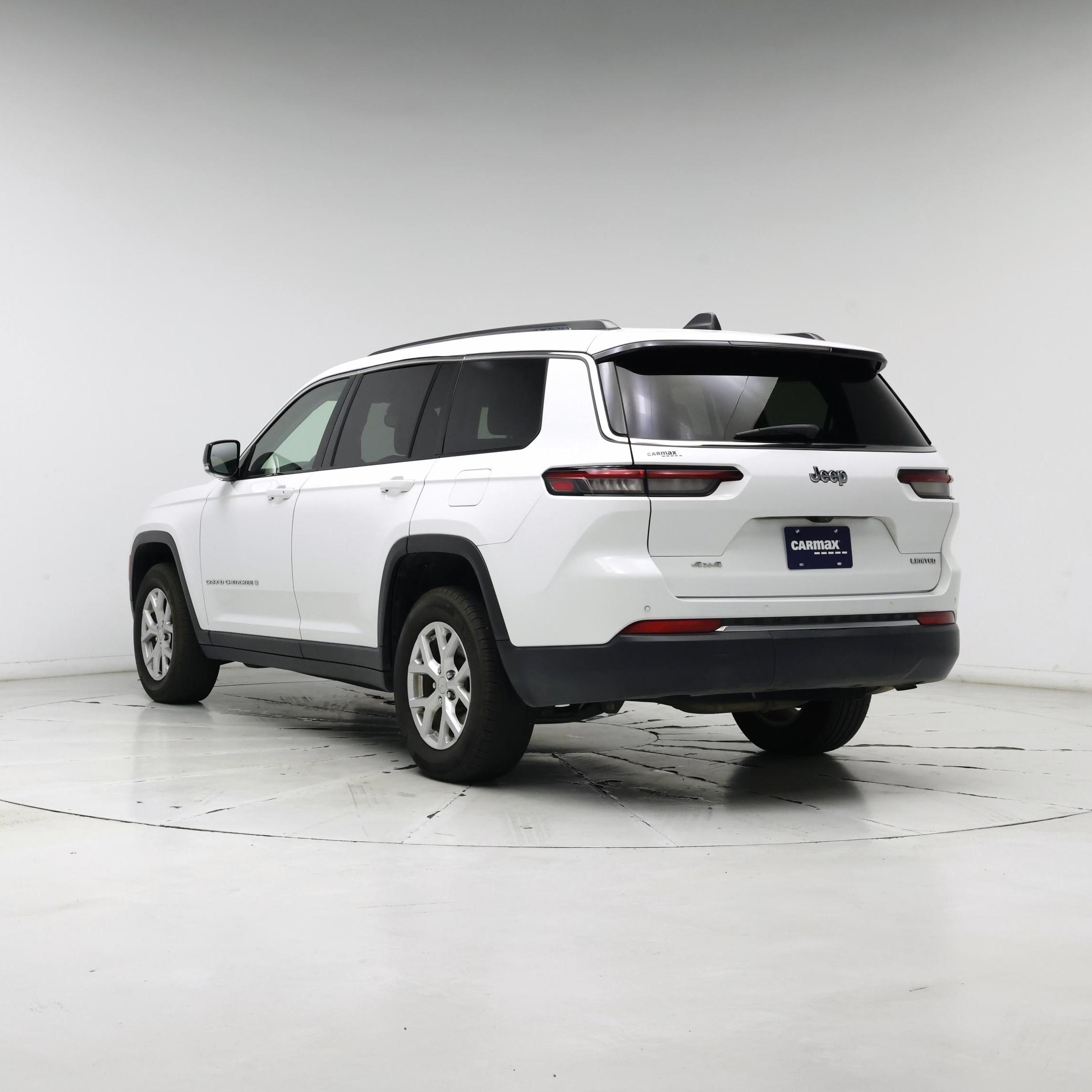 Thumbnail: 2023 Jeep Grand Cherokee L - 2