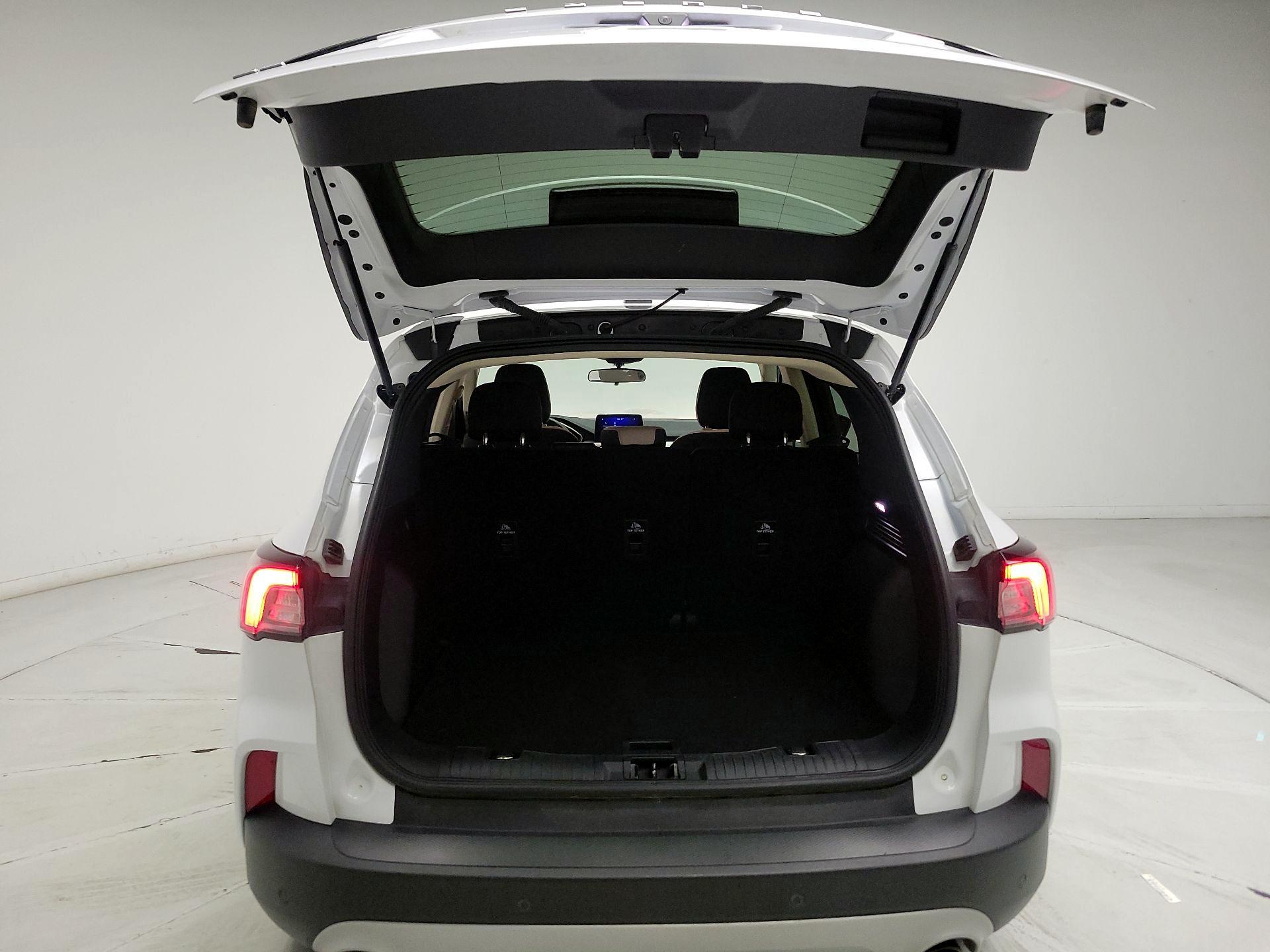Thumbnail: 2020 Ford Escape - 20