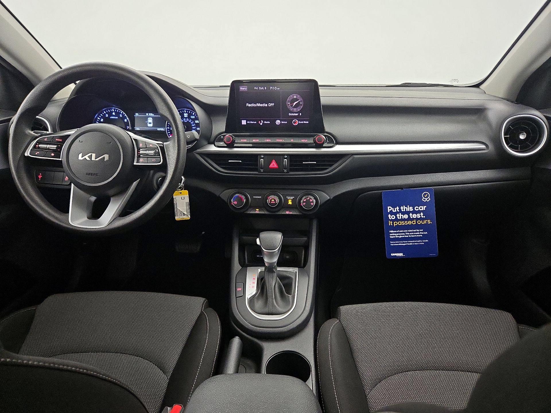 Thumbnail: 2024 Kia Forte - 9