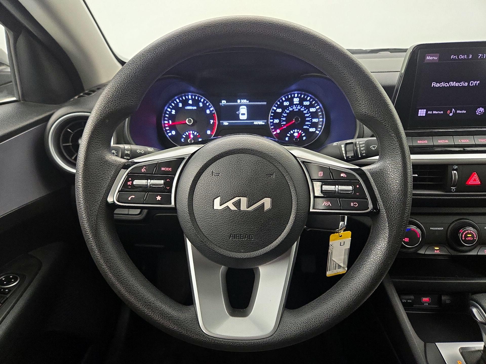 Thumbnail: 2024 Kia Forte - 10