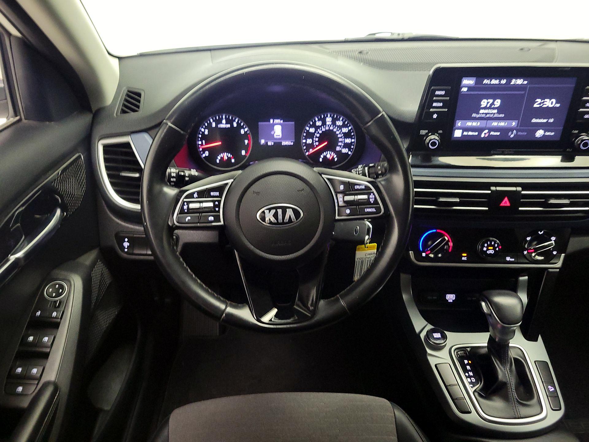 Thumbnail: 2021 Kia Seltos - 10