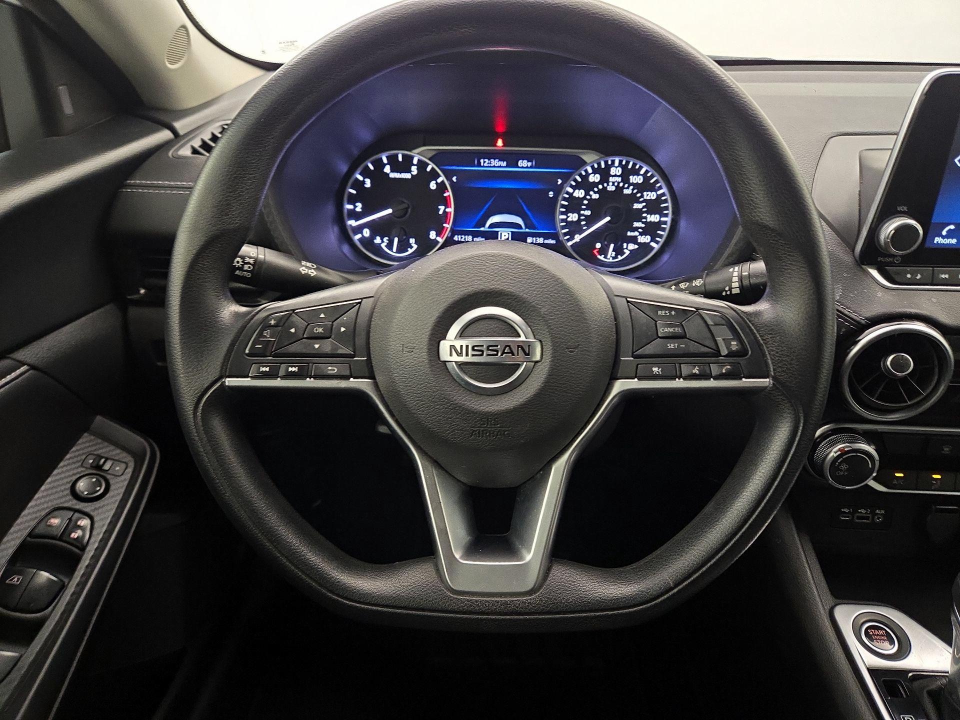 Thumbnail: 2023 Nissan Sentra - 10
