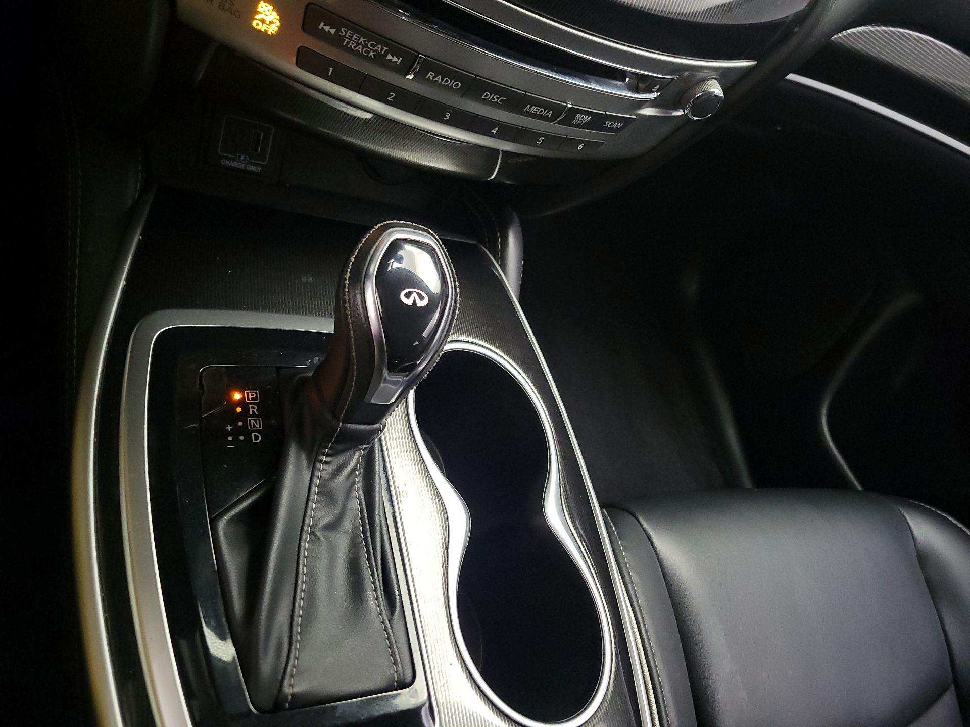 Thumbnail: 2020 INFINITI QX60 - 17