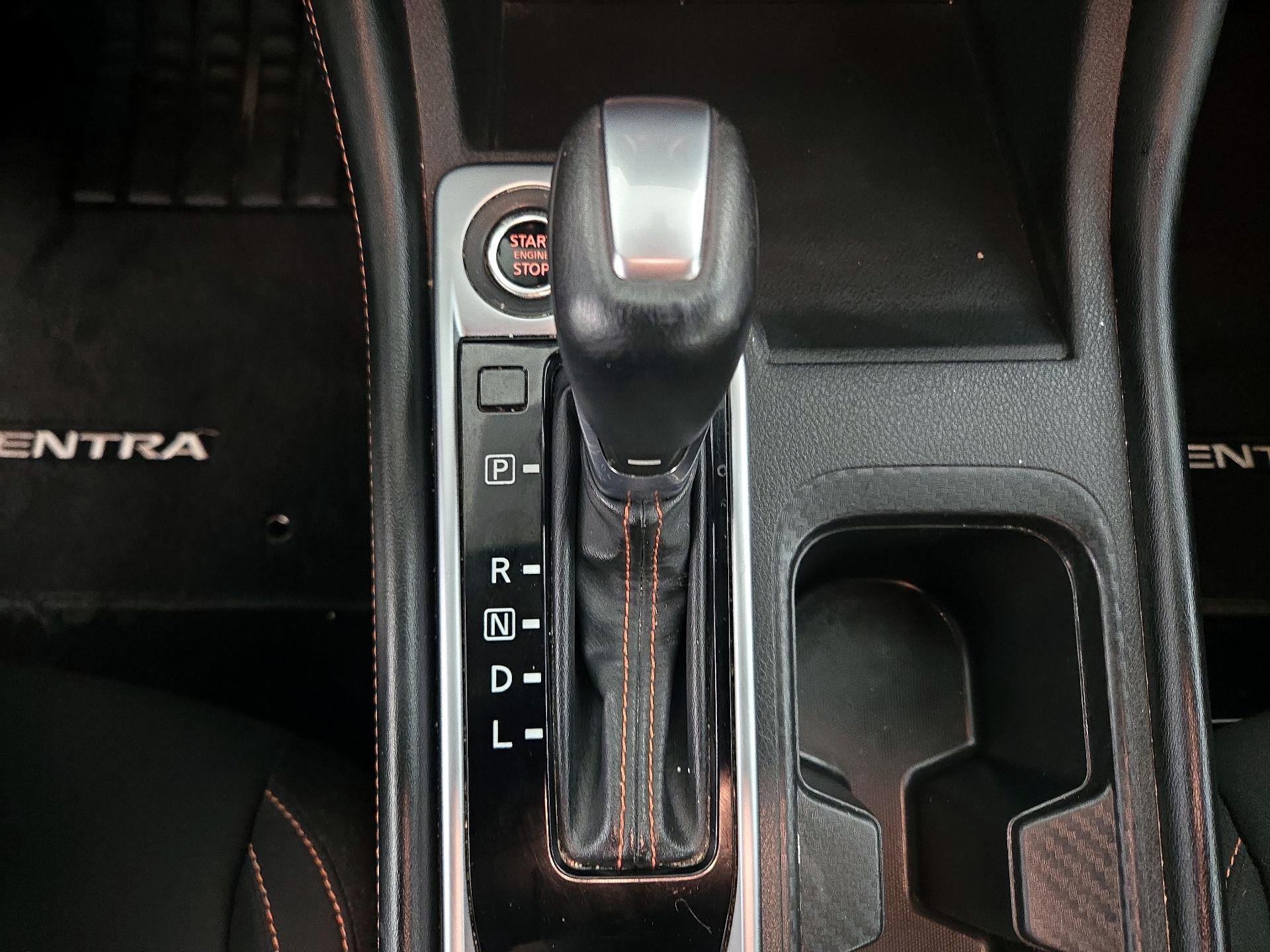 Thumbnail: 2022 Nissan Sentra - 17