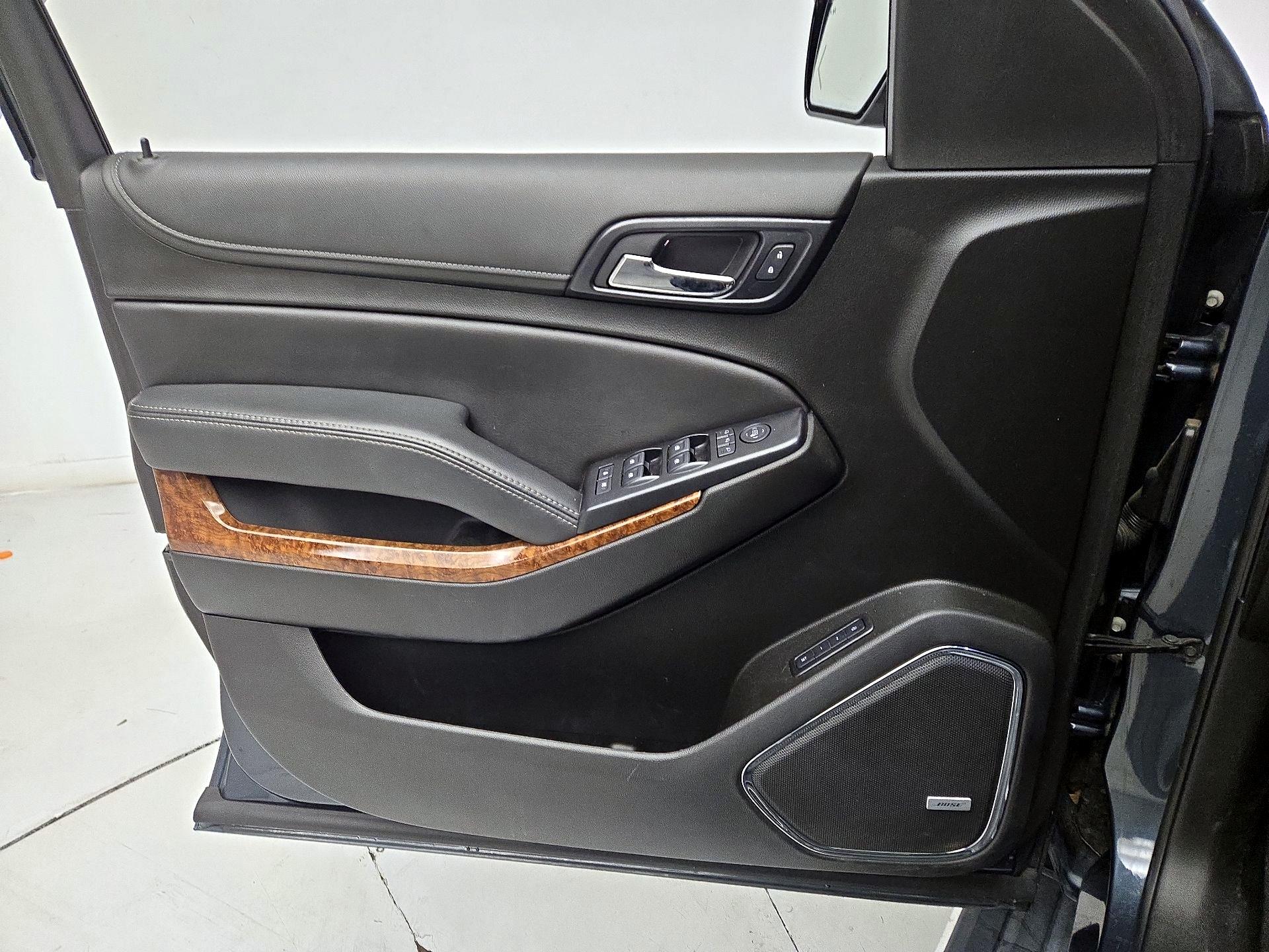 Thumbnail: 2020 Chevrolet Tahoe - 12