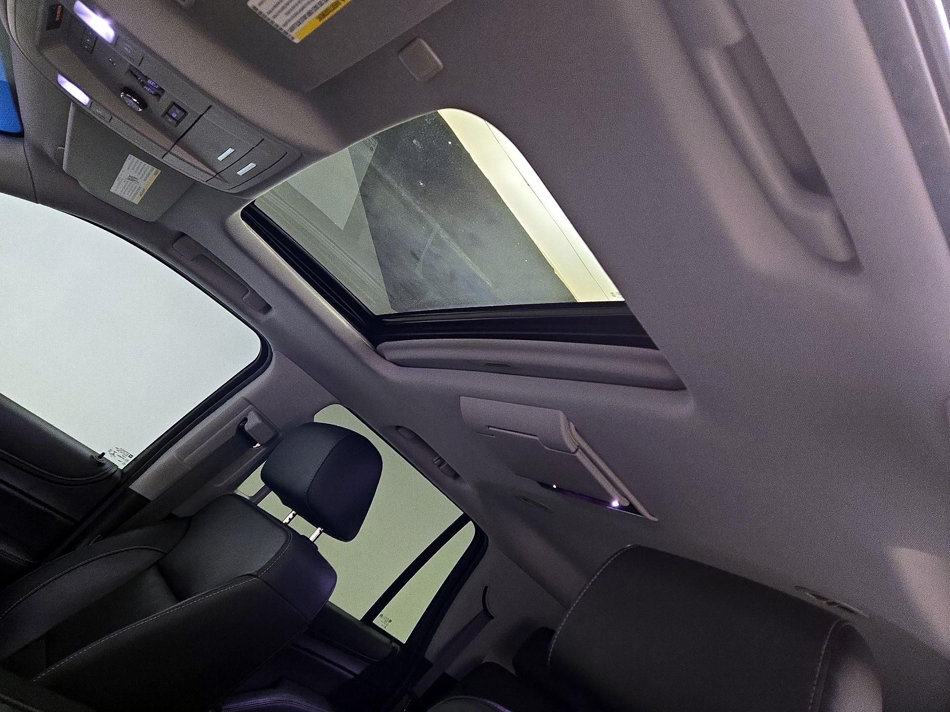 Thumbnail: 2020 Chevrolet Tahoe - 20