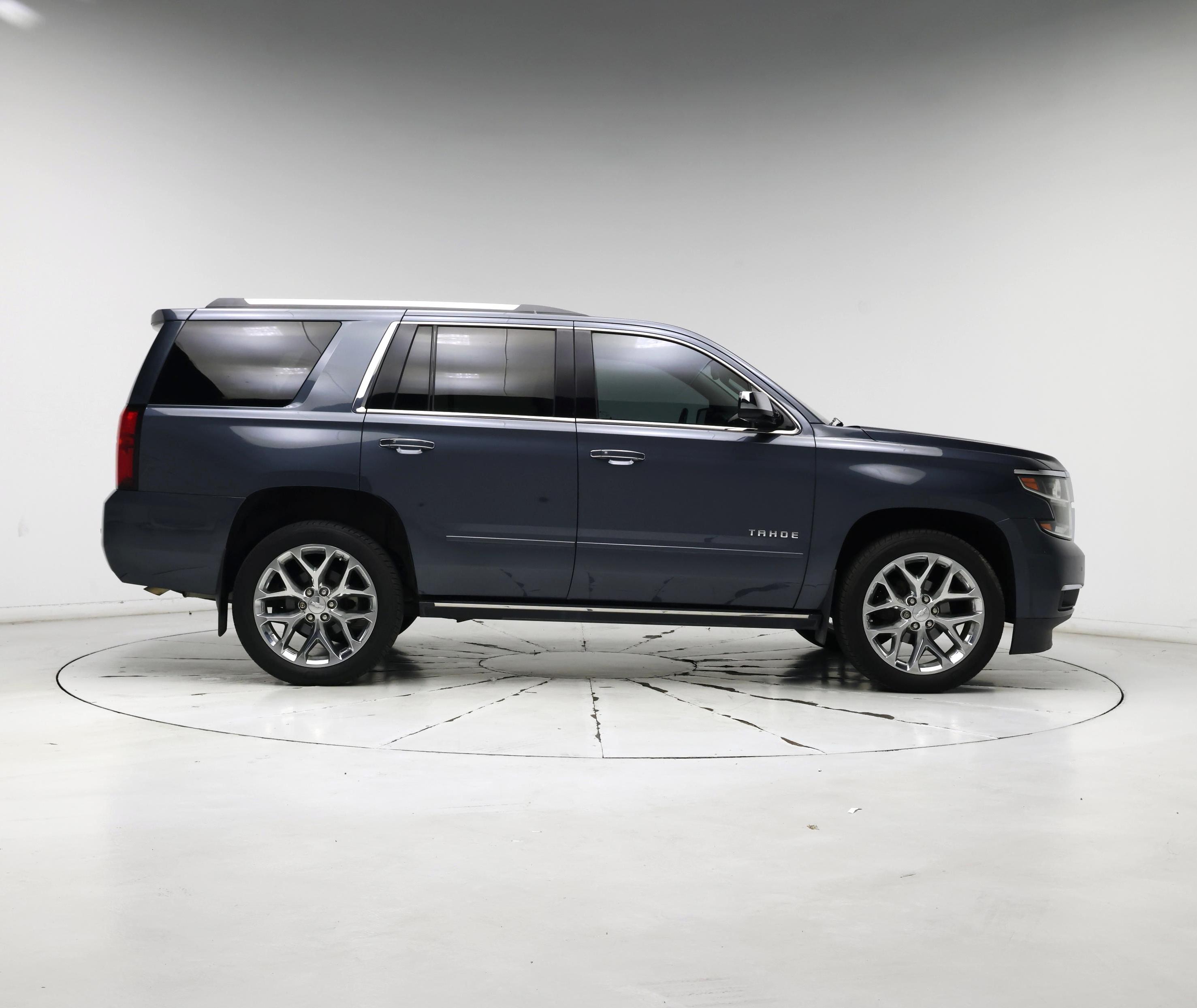 Thumbnail: 2020 Chevrolet Tahoe - 7