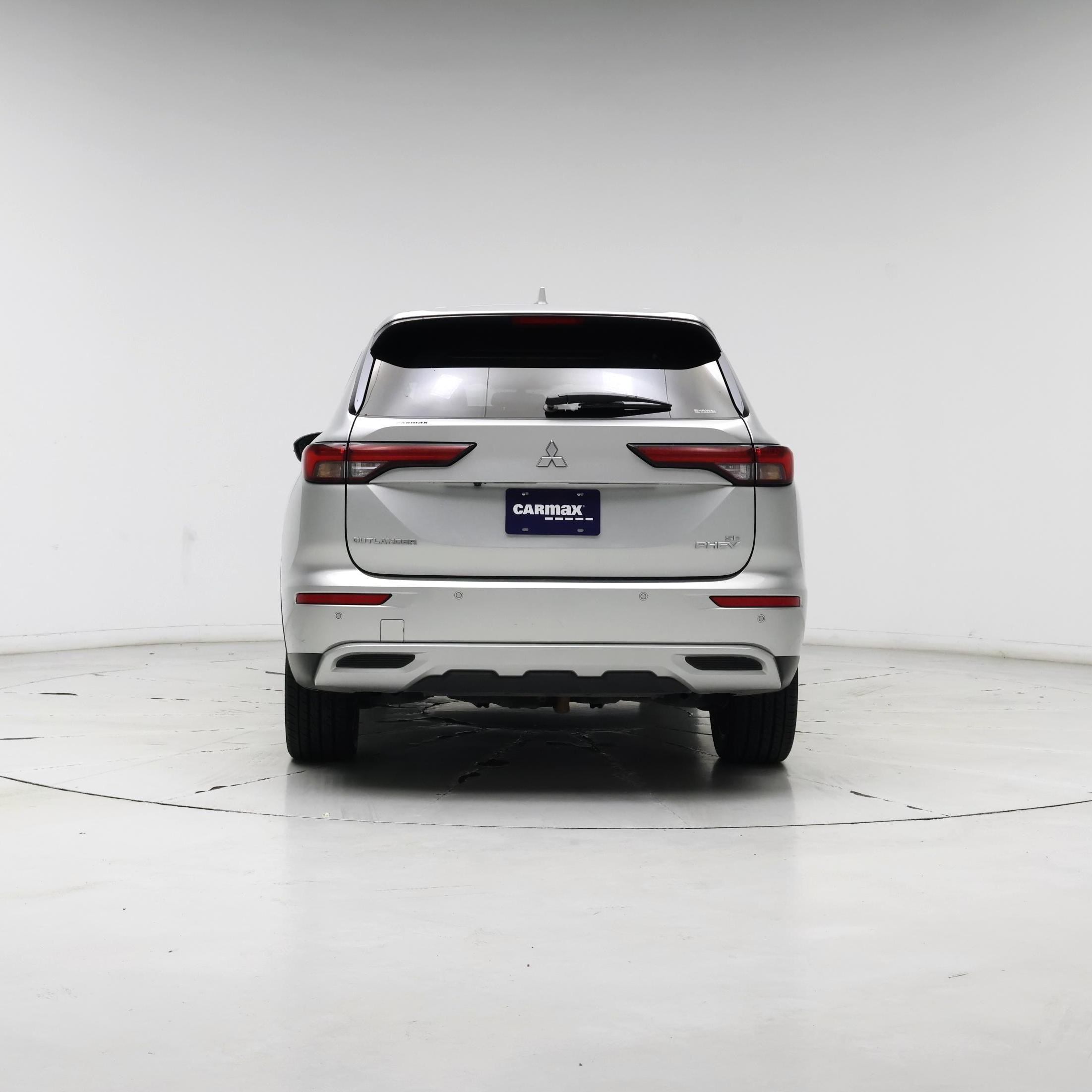 Thumbnail: 2023 Mitsubishi Outlander - 6