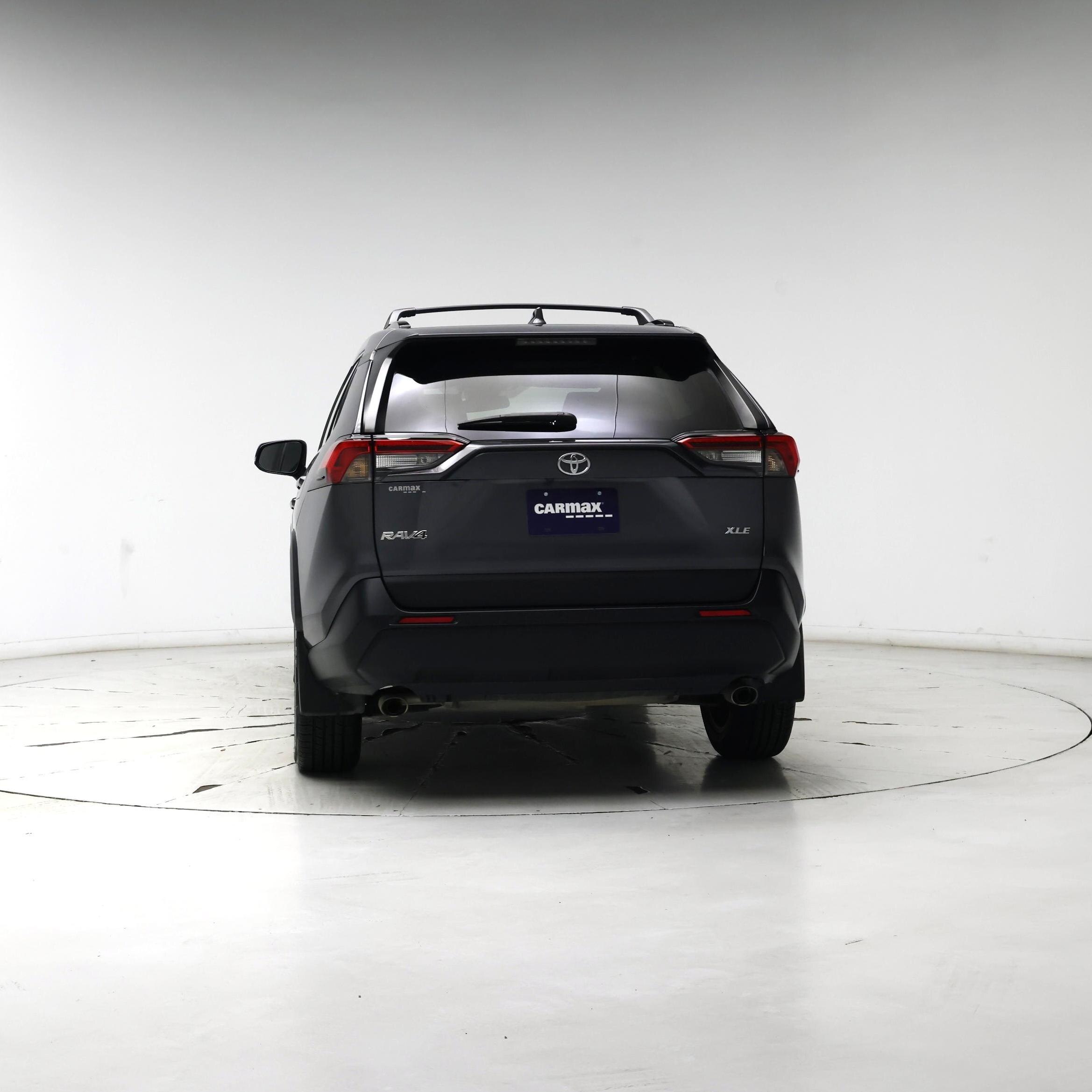 Thumbnail: 2021 Toyota RAV4 - 6