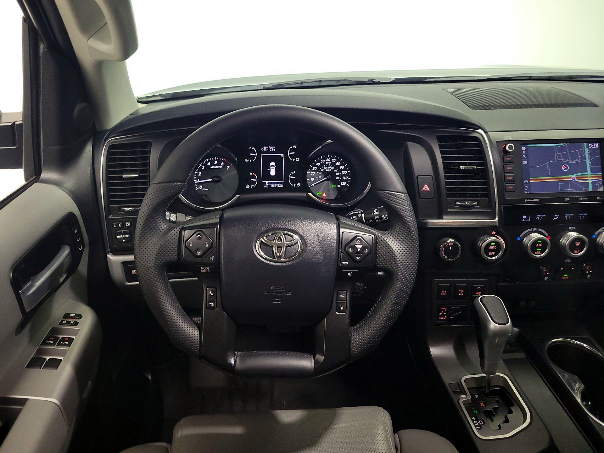 Thumbnail: 2020 Toyota Sequoia - 10