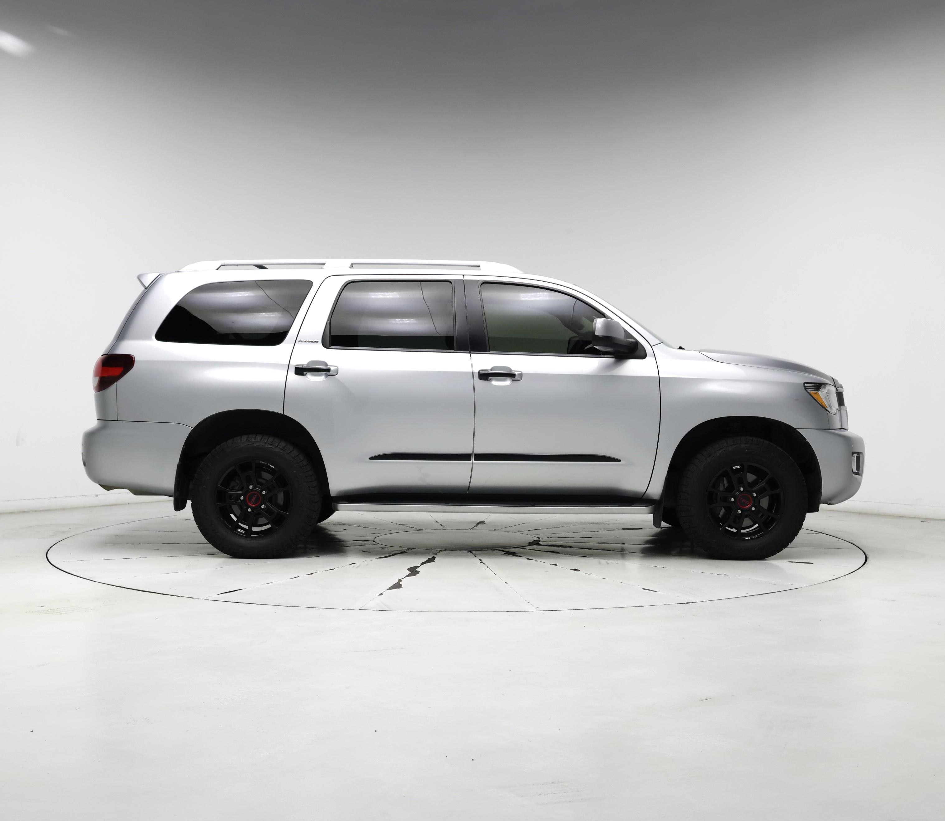Thumbnail: 2020 Toyota Sequoia - 7