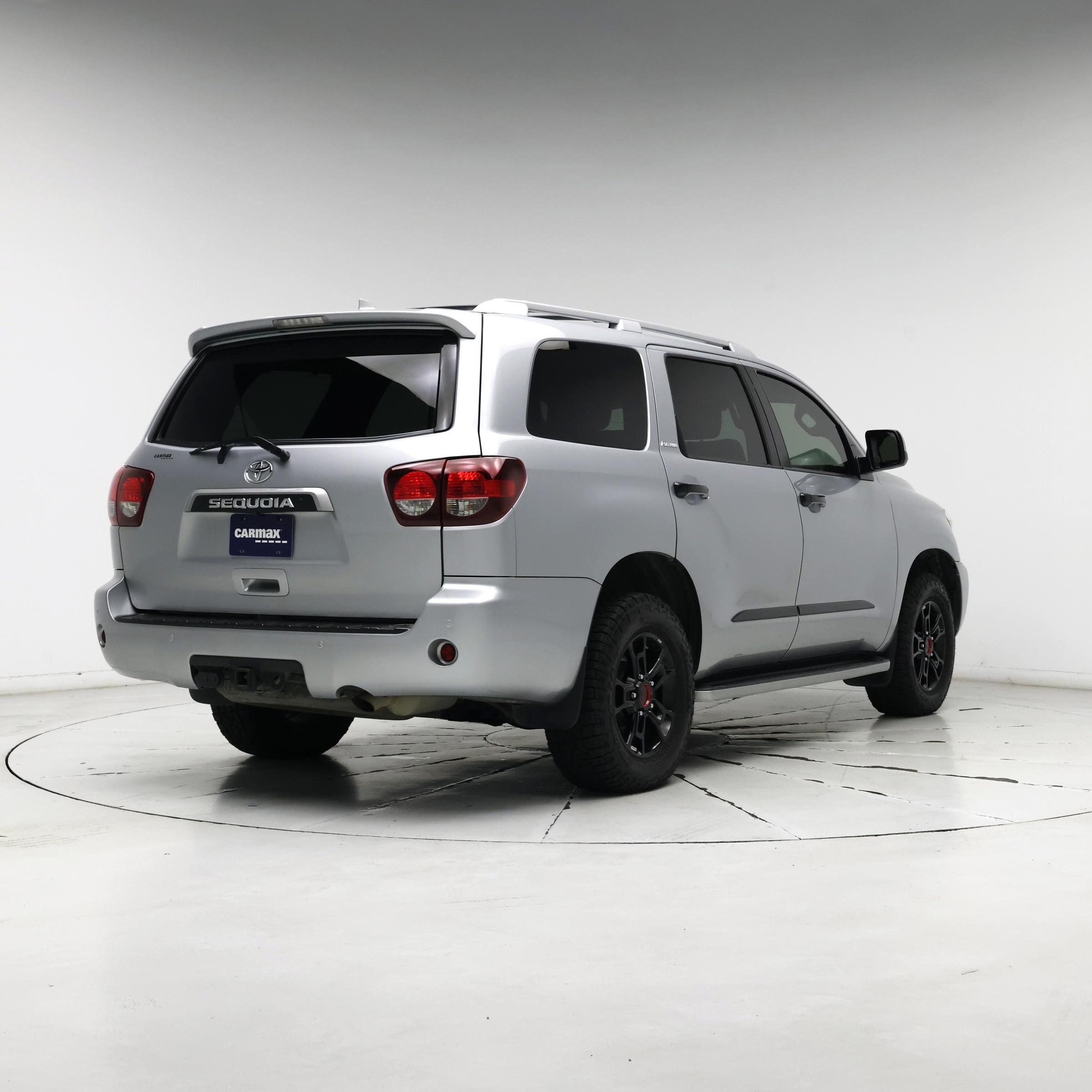 Thumbnail: 2020 Toyota Sequoia - 8