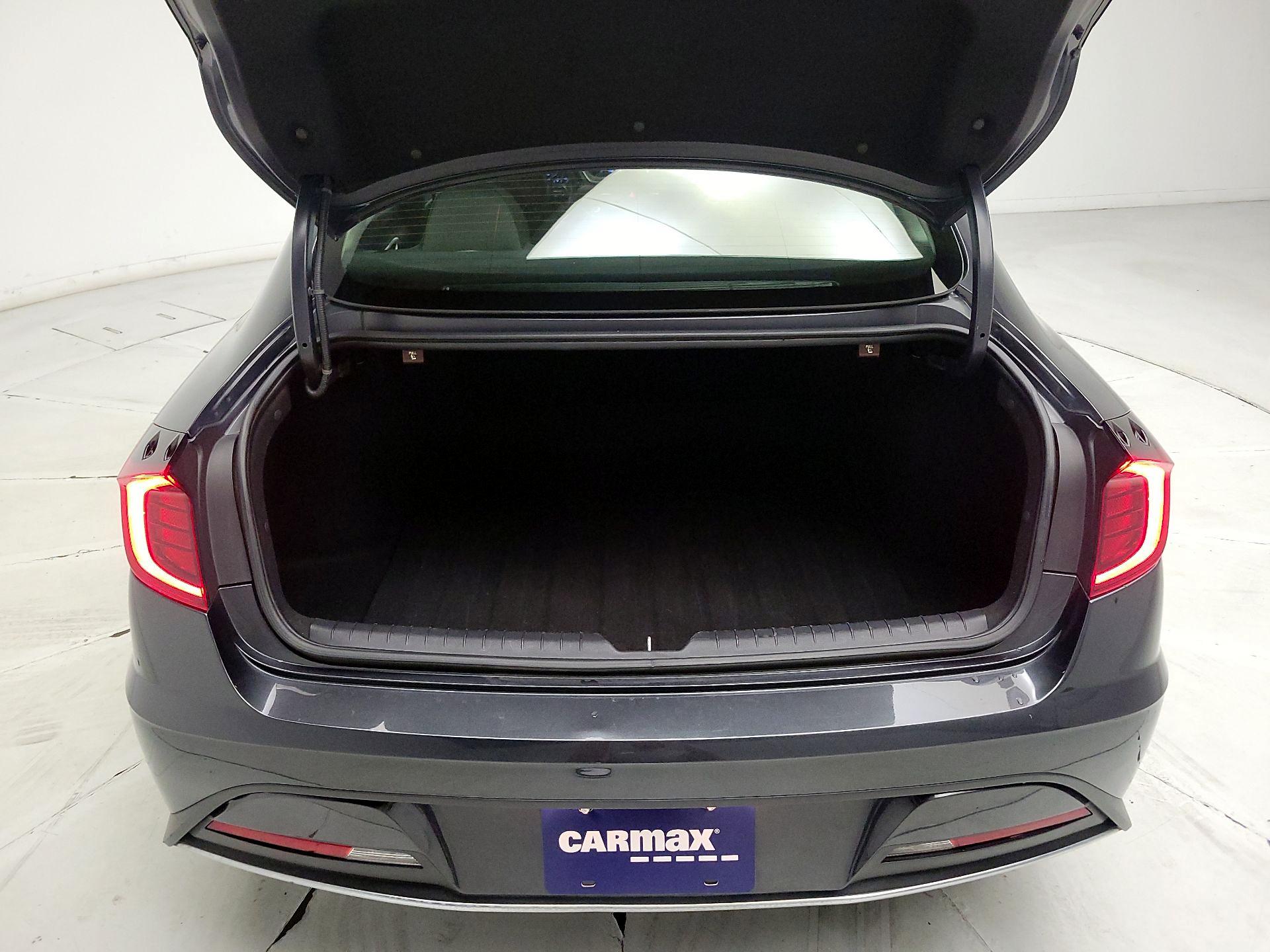 Thumbnail: 2021 Hyundai Sonata - 19