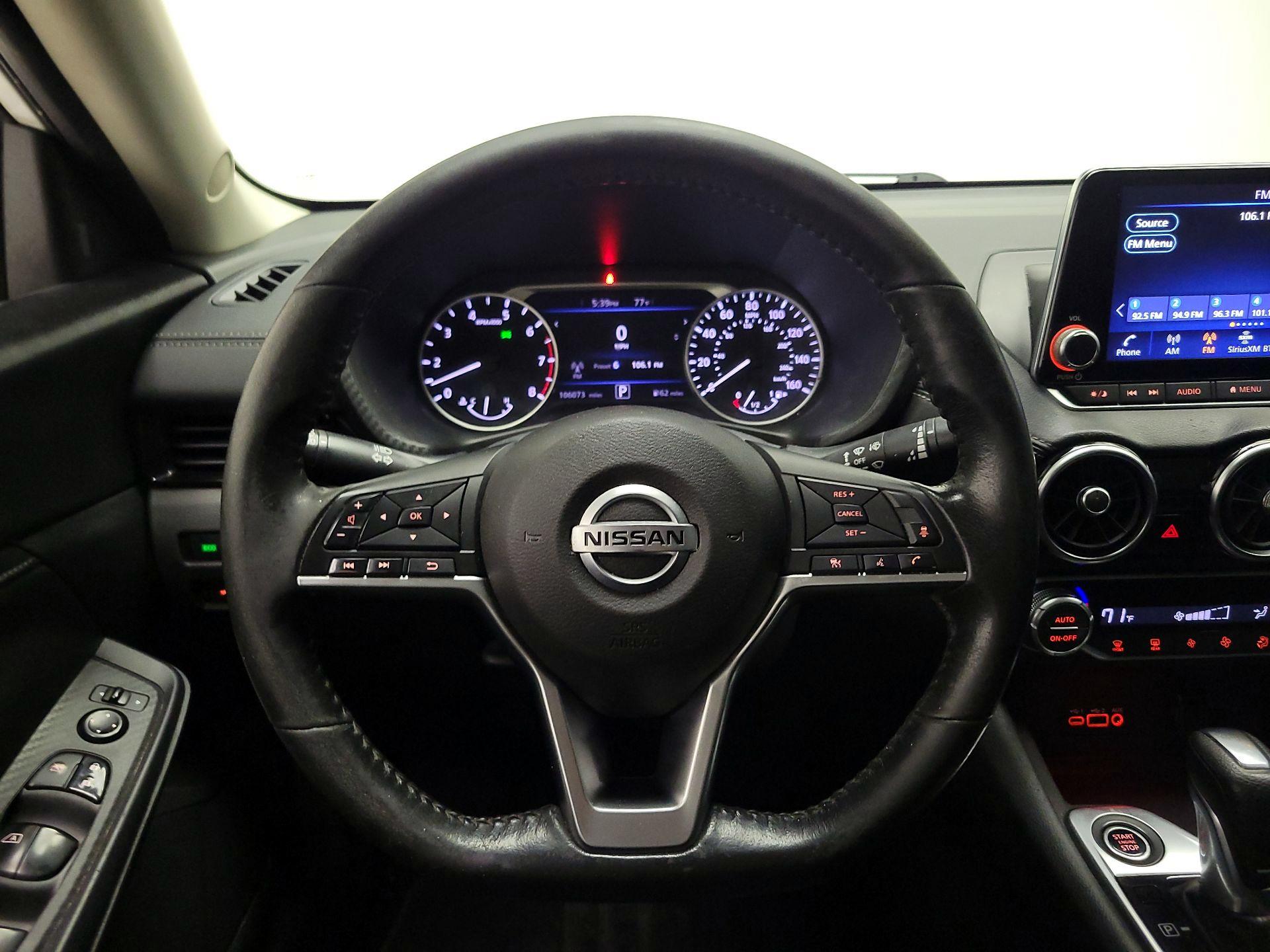 Thumbnail: 2021 Nissan Sentra - 10