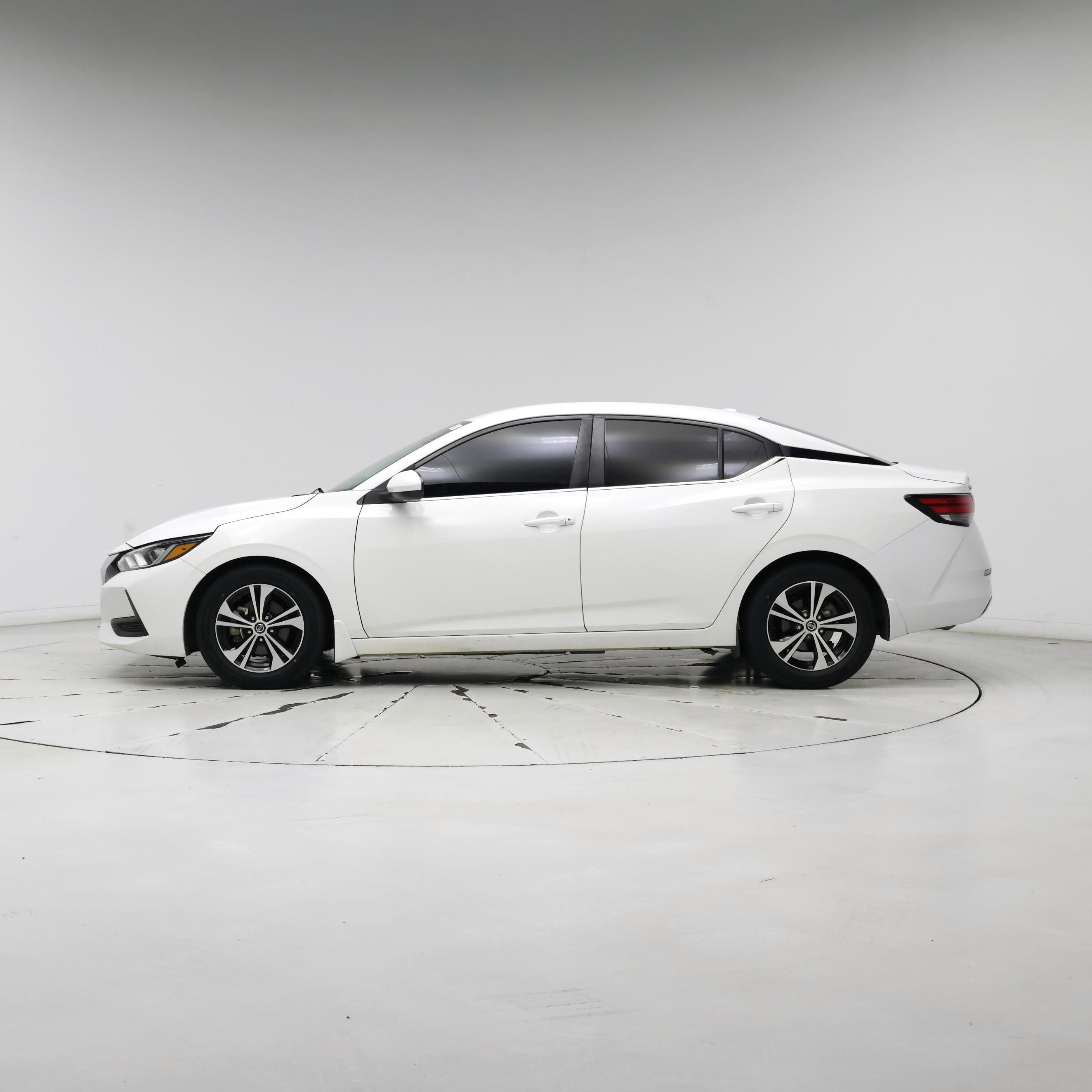 Thumbnail: 2021 Nissan Sentra - 3