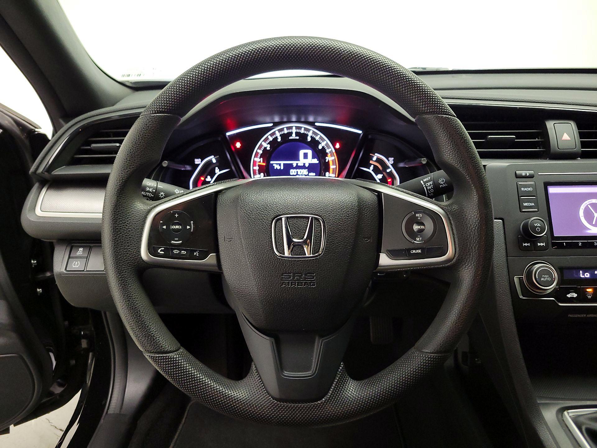 Thumbnail: 2017 Honda Civic - 10