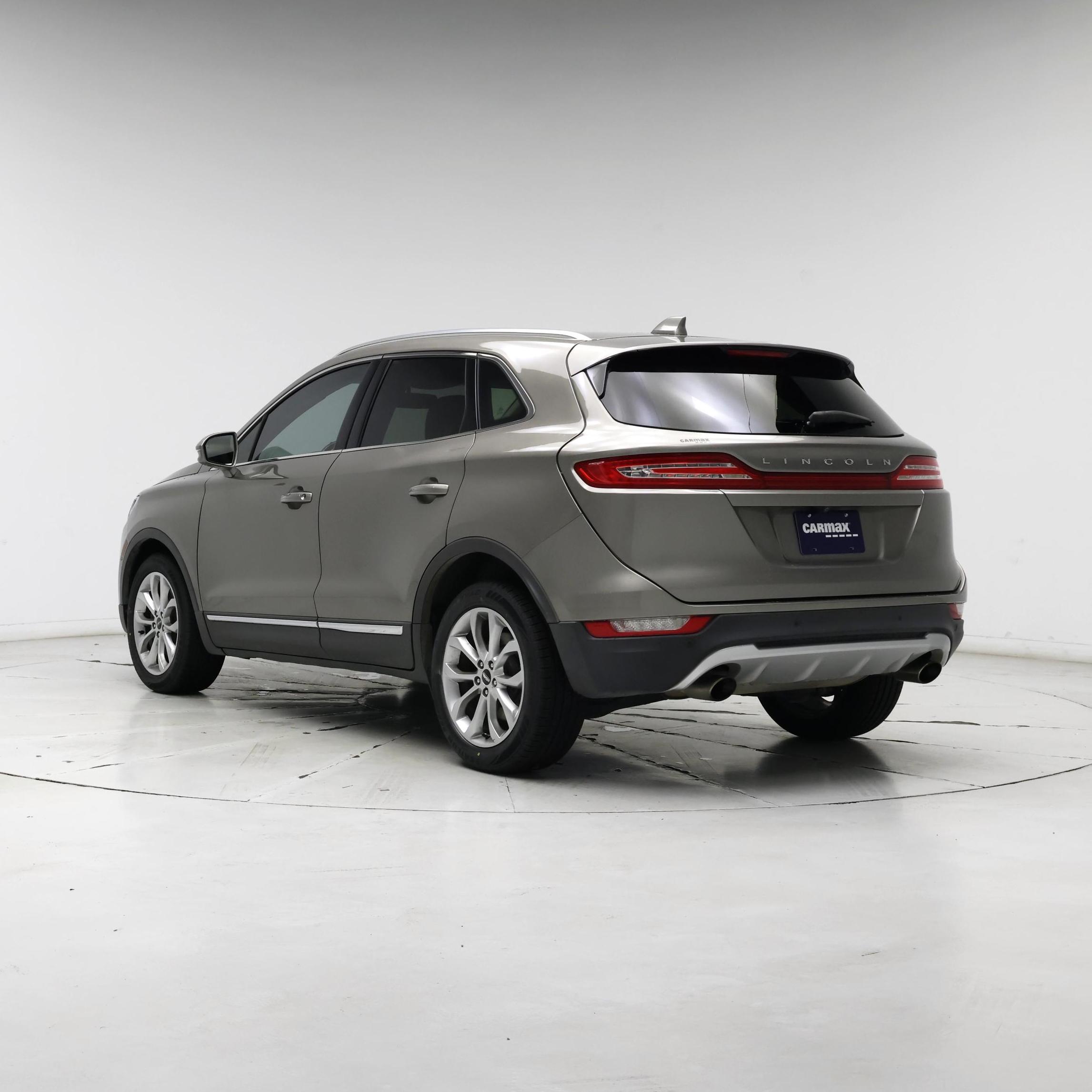 Thumbnail: 2017 Lincoln MKC - 2