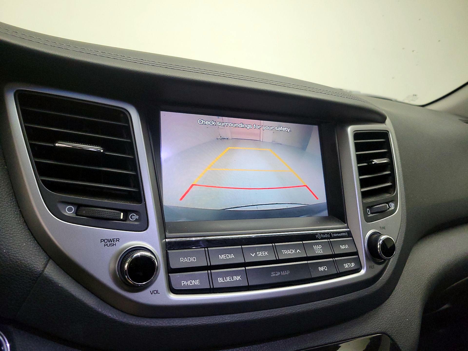 Thumbnail: 2016 Hyundai Tucson - 14