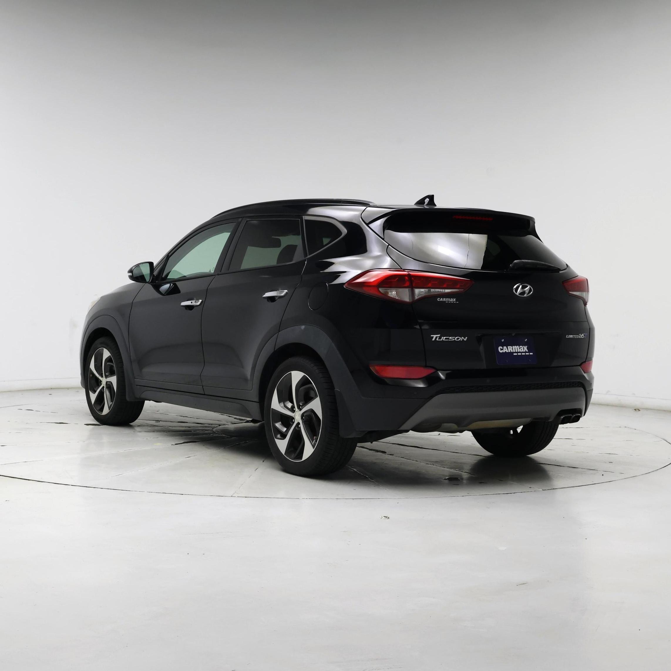 Thumbnail: 2016 Hyundai Tucson - 2