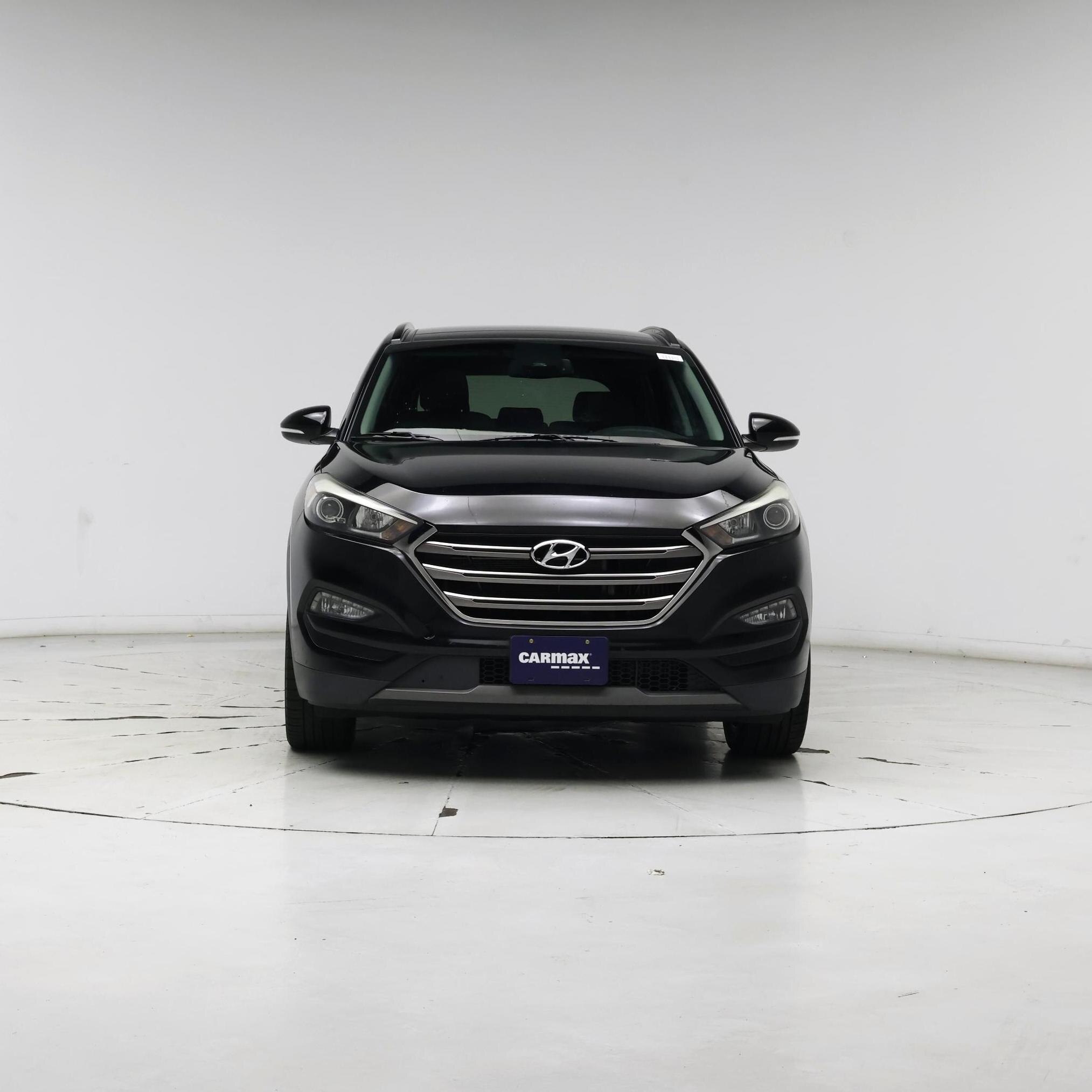 Thumbnail: 2016 Hyundai Tucson - 5