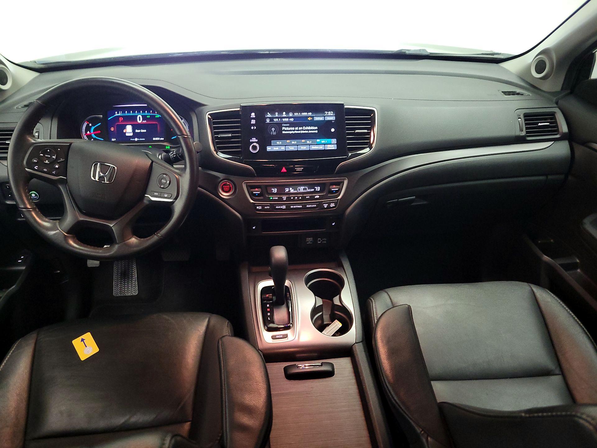 Thumbnail: 2020 Honda Pilot - 9