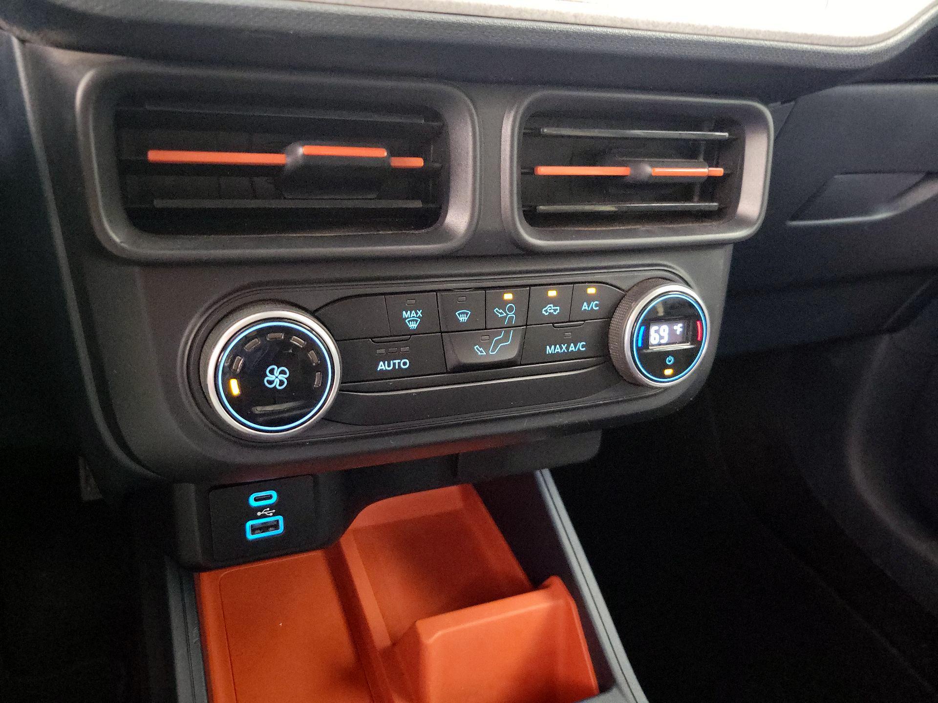 Thumbnail: 2022 Ford Maverick - 16