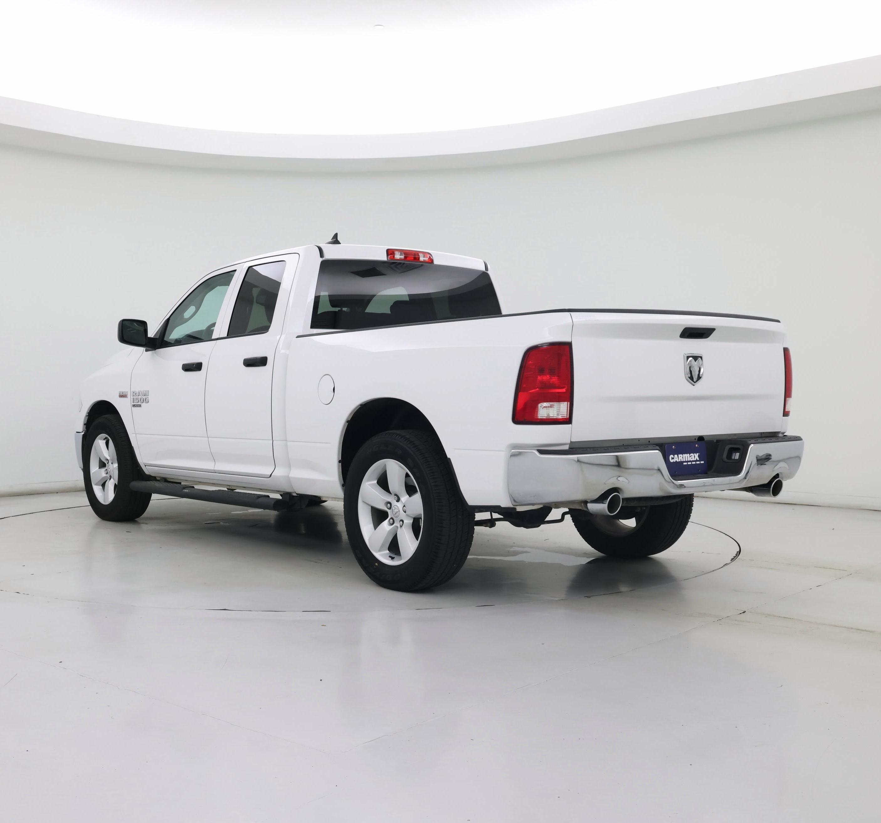 Thumbnail: 2024 RAM 1500 Classic - 2