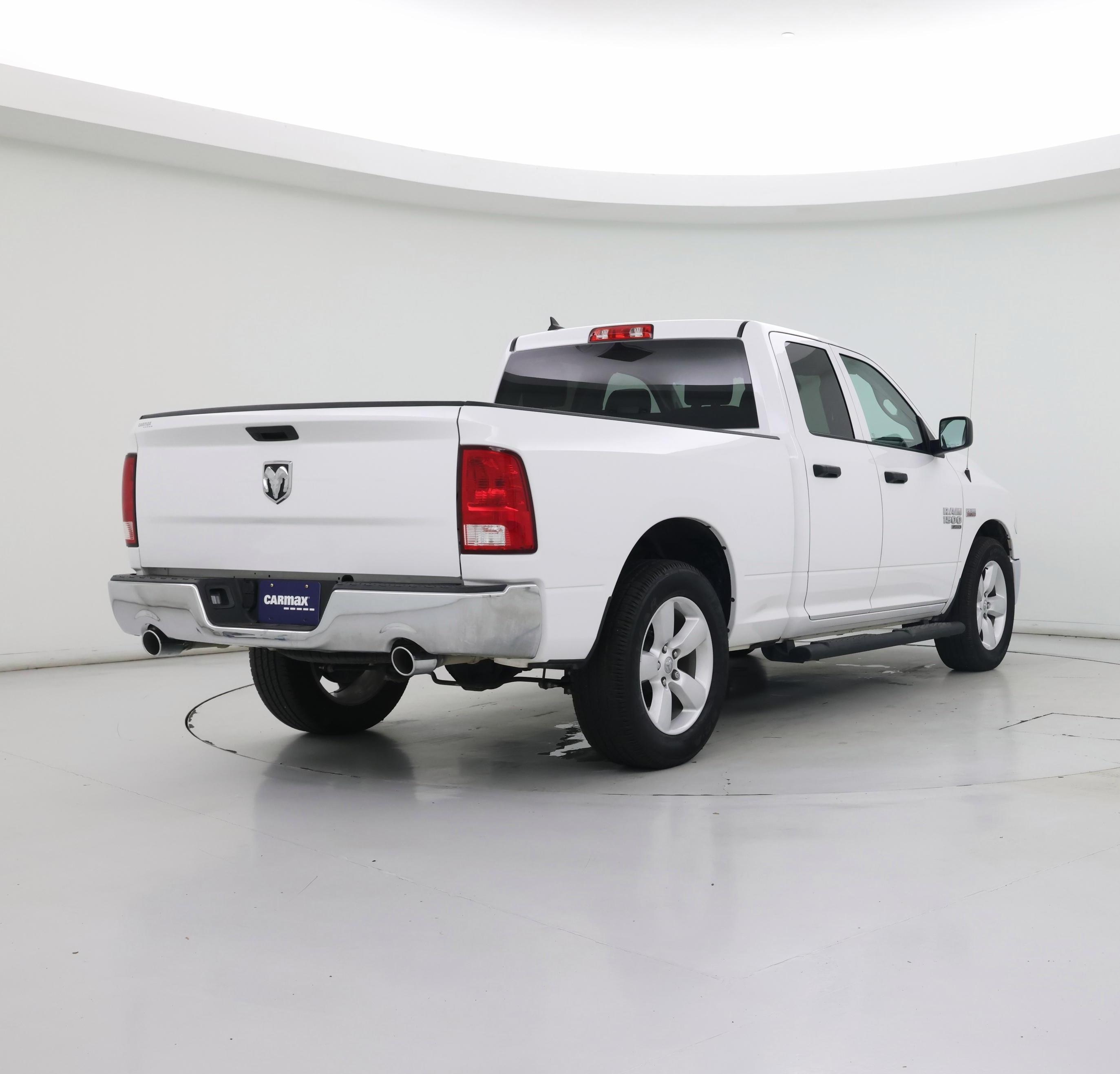 Thumbnail: 2024 RAM 1500 Classic - 8